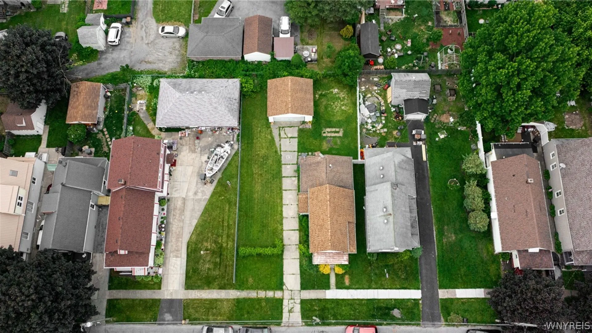 Property at 20 6th Avenue, North Tonawanda, NY 14120 33