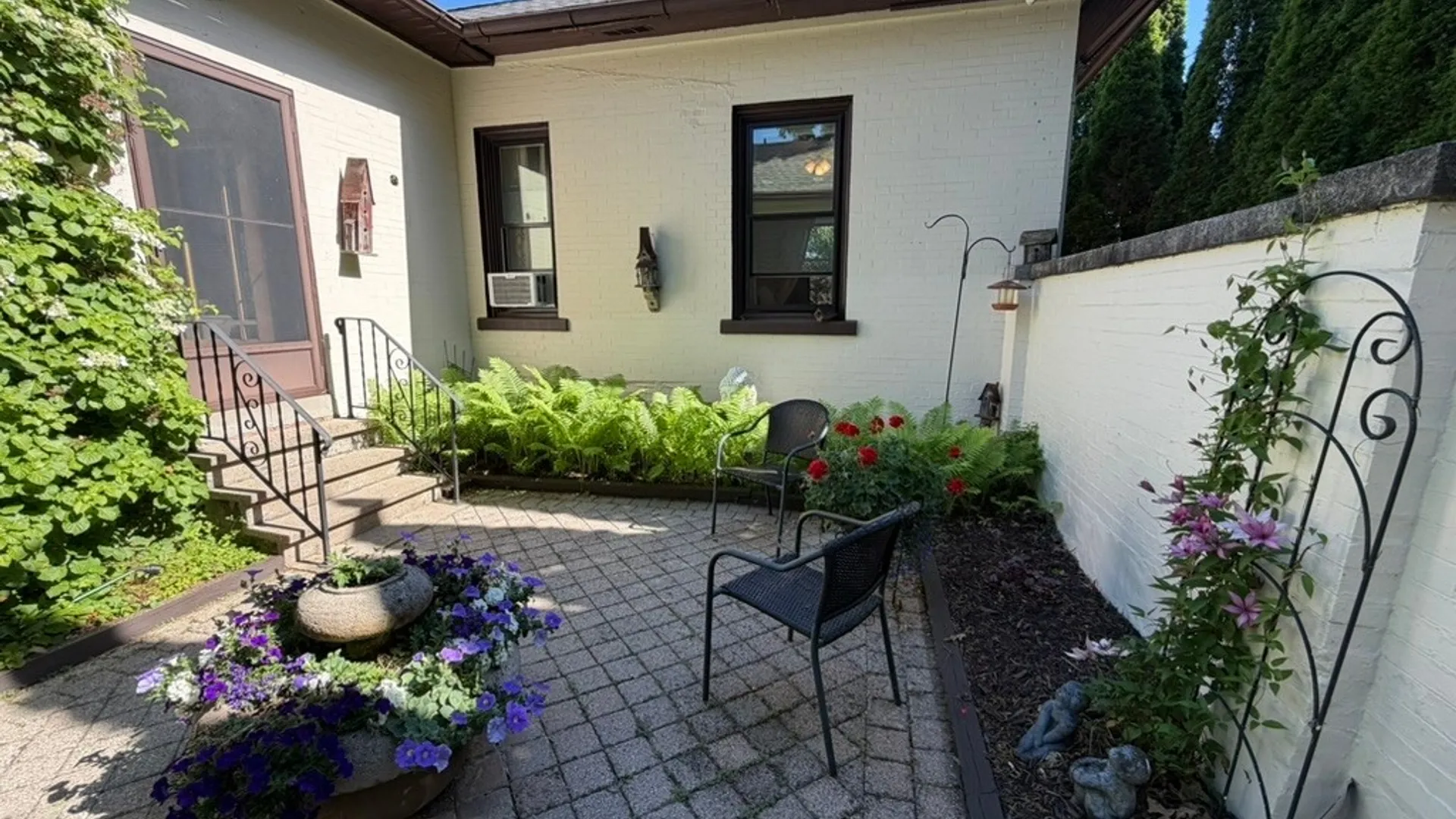 Property at 190 Parkside Avenue, Syracuse, NY 13207 43
