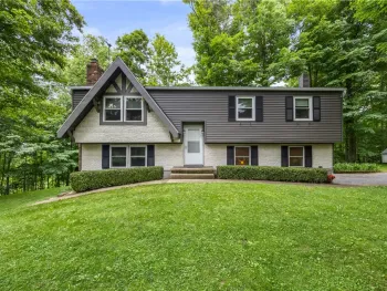 7242 Jackson Hill Road, Arcadia, NY 14513