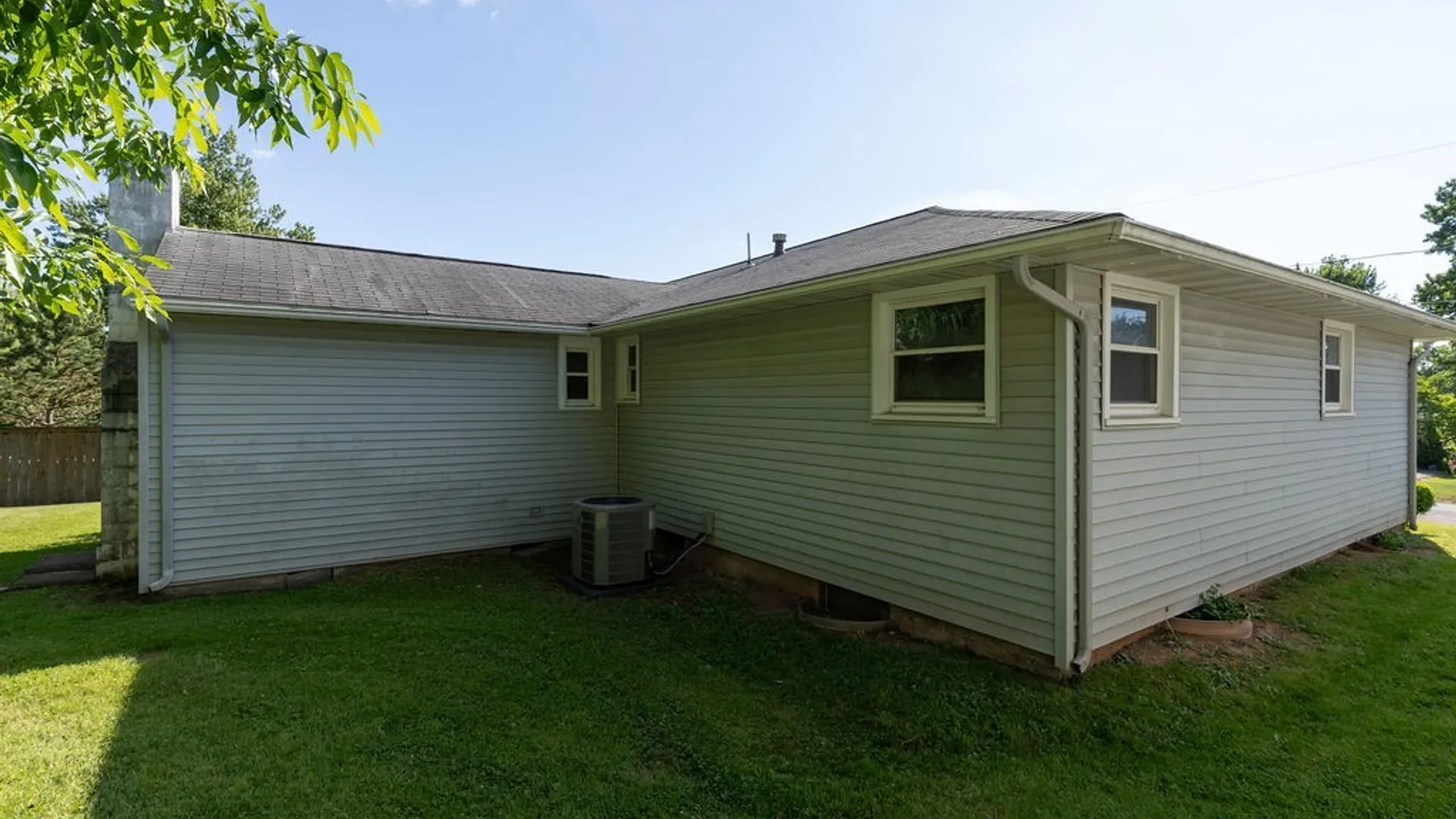 Property at 115 Plaxdale Road, Salina, NY 13088 21