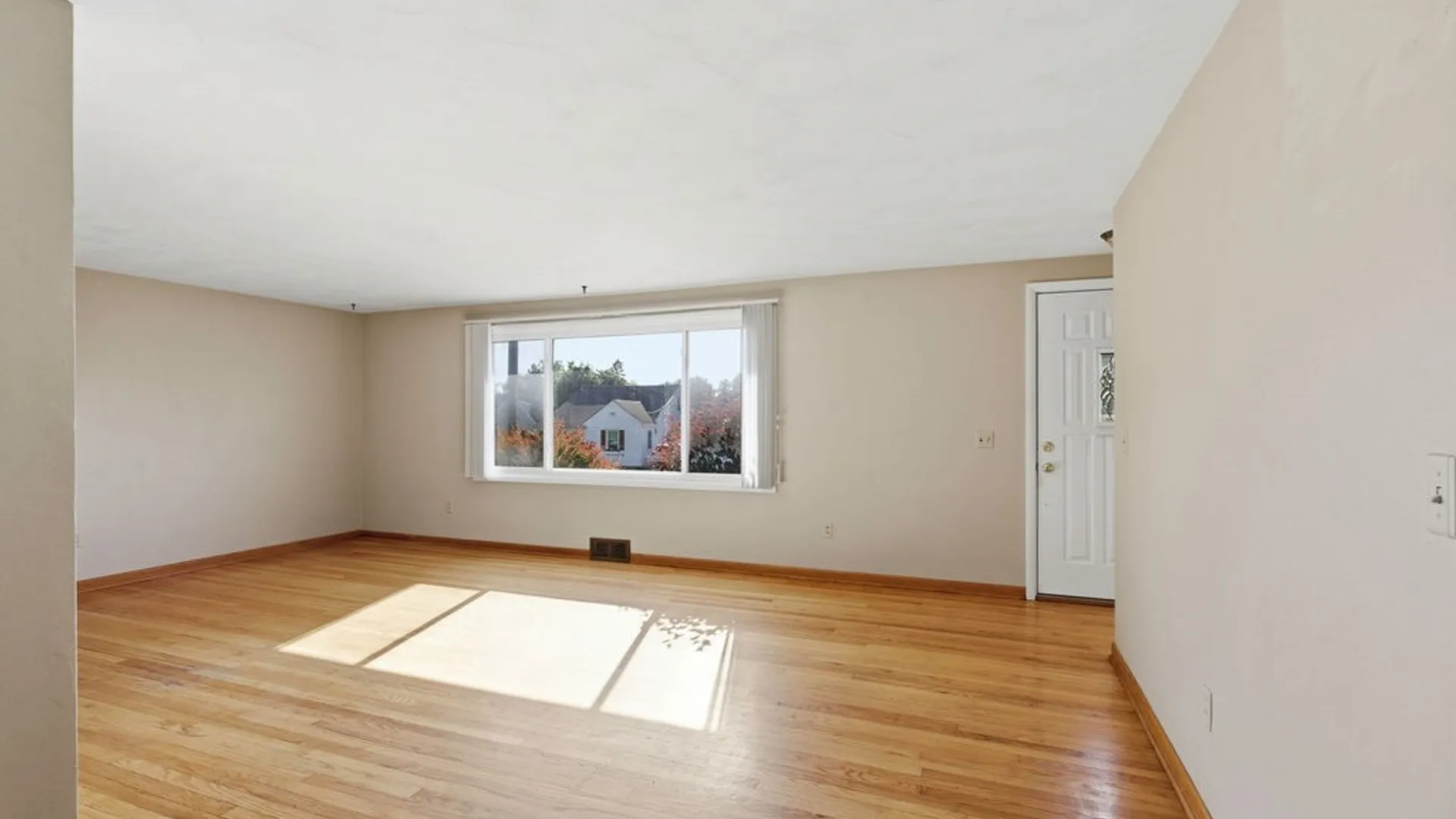 Property at 115 Plaxdale Road, Salina, NY 13088 3