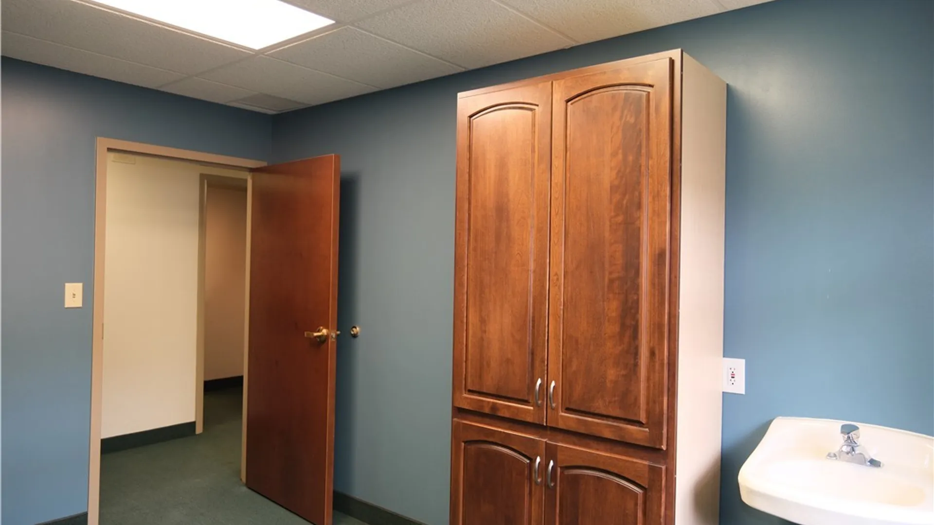 Property at 4085 Seneca Street, West Seneca, NY 14224 11