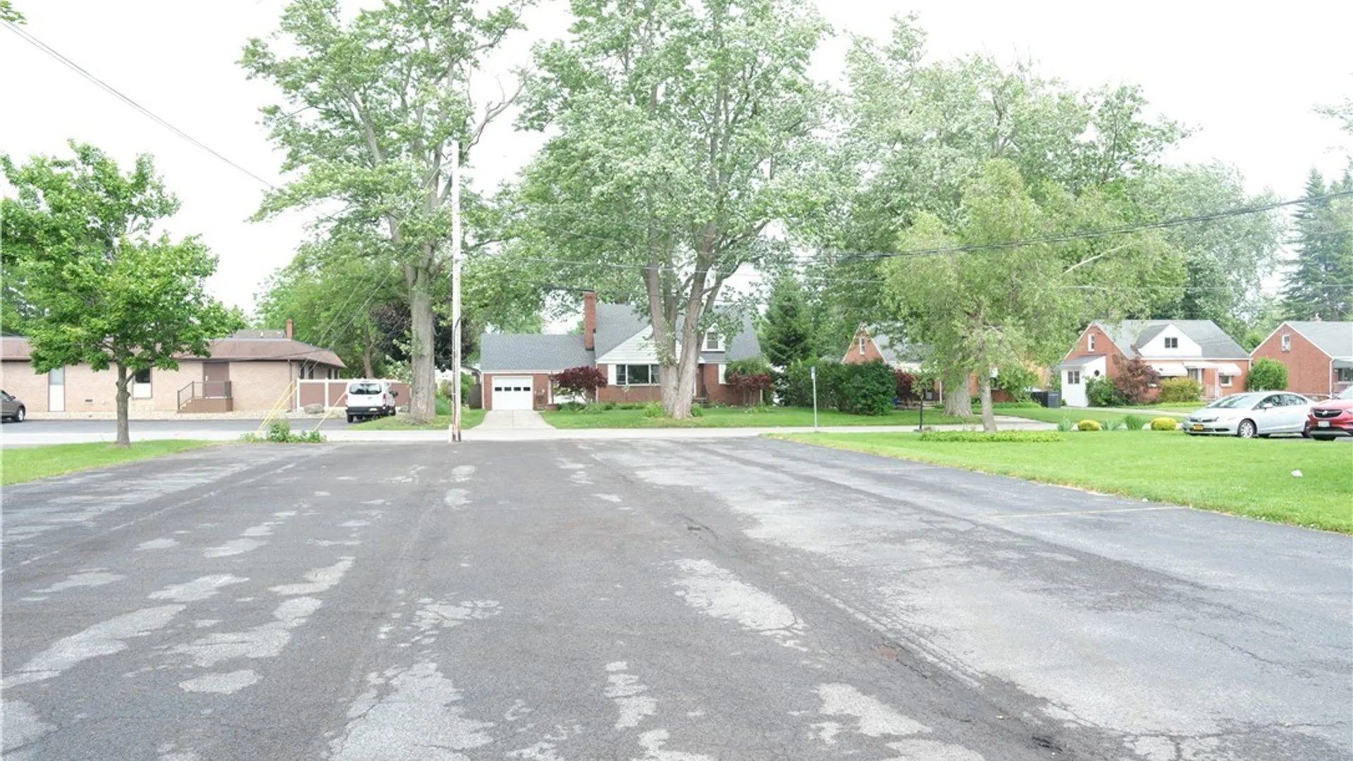 Property at 4085 Seneca Street, West Seneca, NY 14224 22