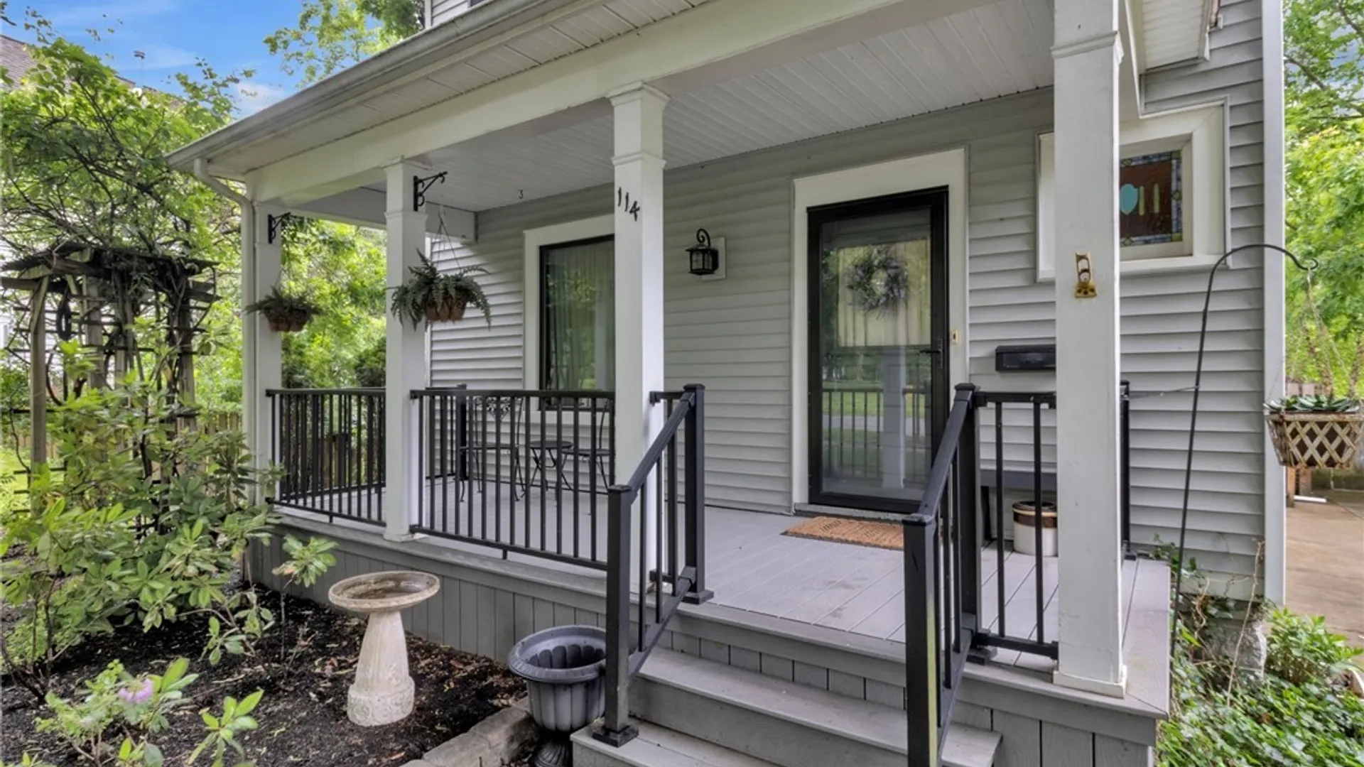 Property at 114 N Ellicott Street, Amherst, NY 14221 3