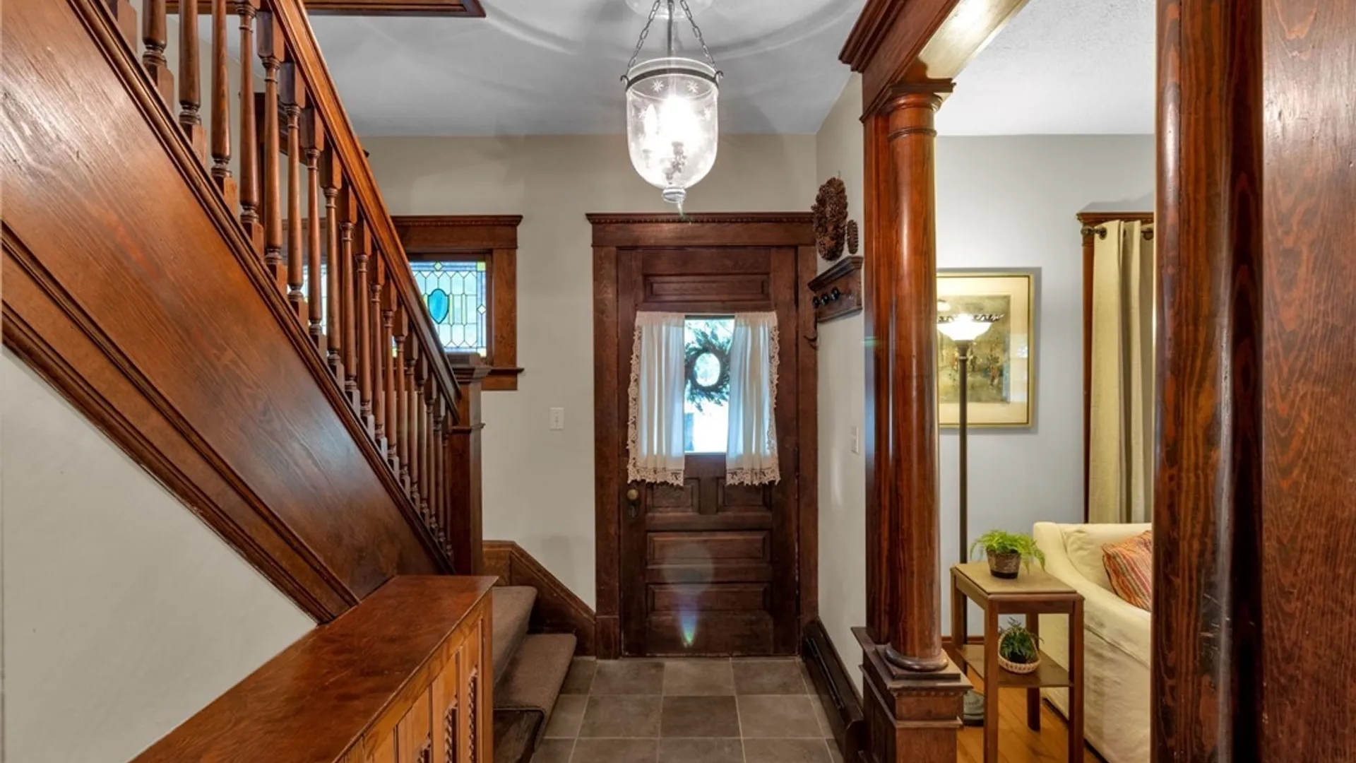 Property at 114 N Ellicott Street, Amherst, NY 14221 43