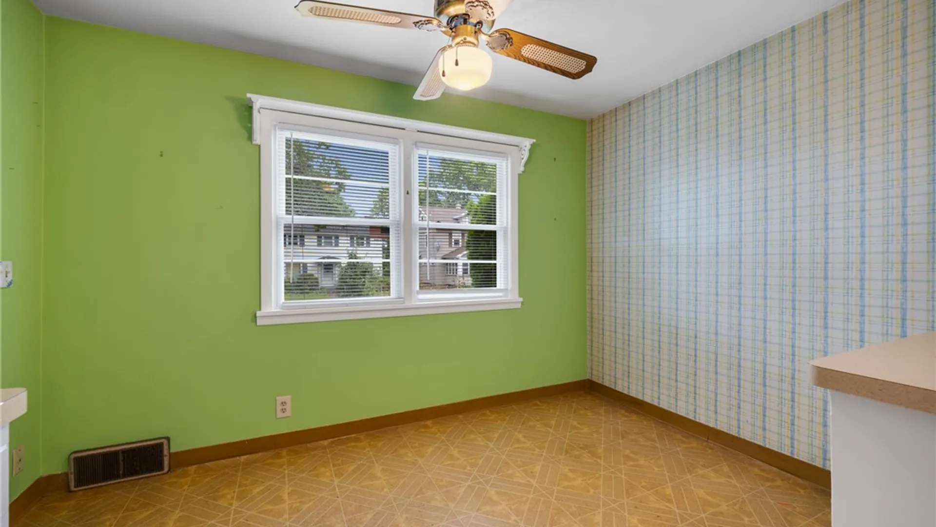 Property at 25 Wyncote Avenue, Irondequoit, NY 14609 6