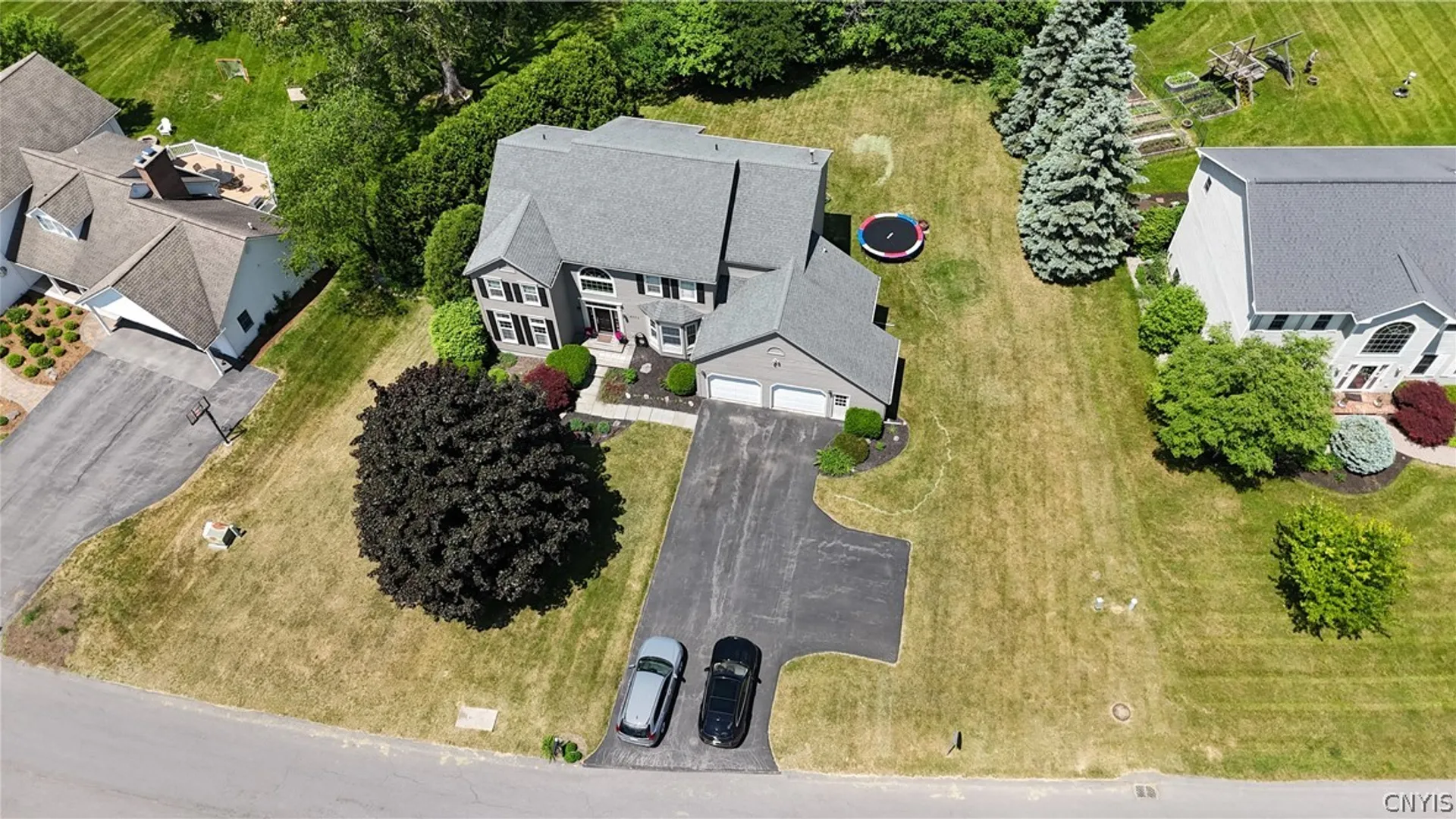Property at 8353 Glen Eagle Dr, Manlius, NY 13104 44