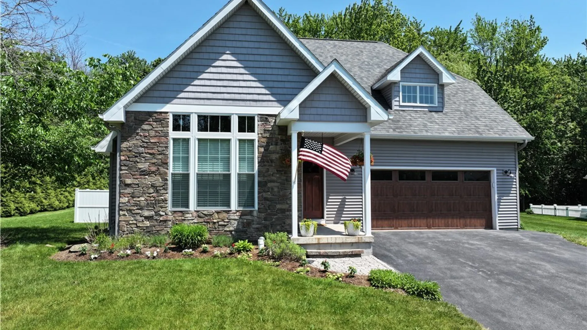 Property at 5 Elizabeth Street, Oswego, NY 13126 2