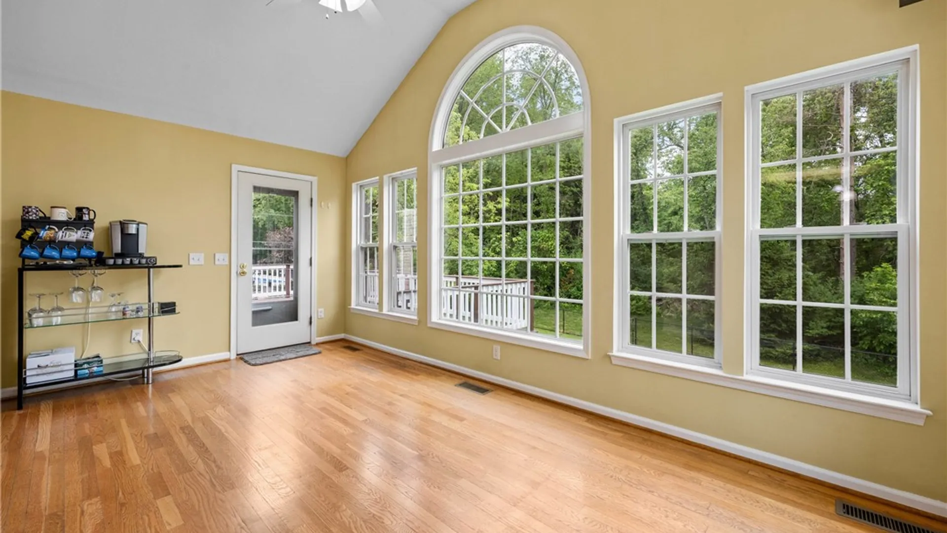 Property at 1310 Surrey Garden, Webster, NY 14580 11