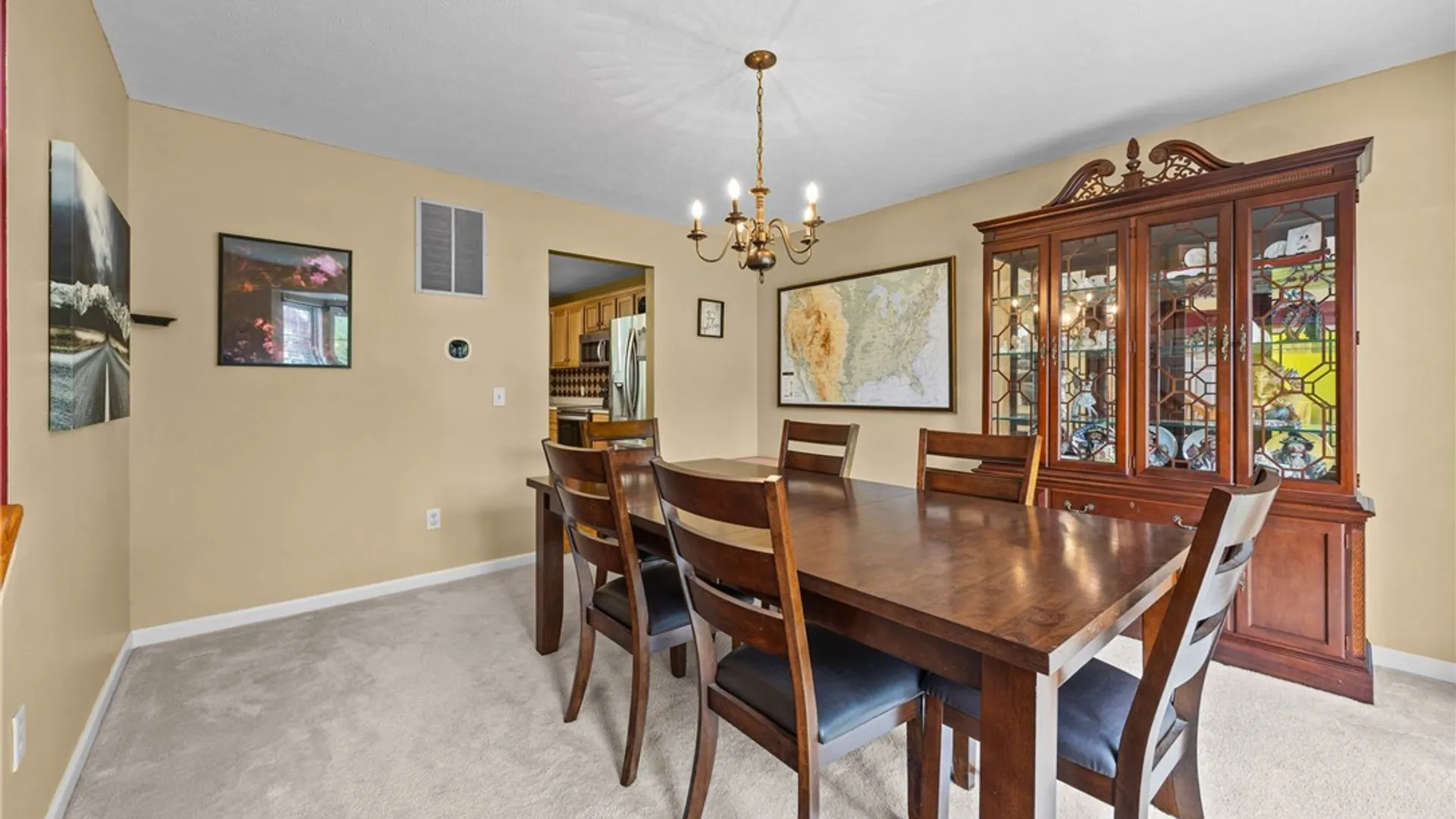 Property at 1310 Surrey Garden, Webster, NY 14580 4