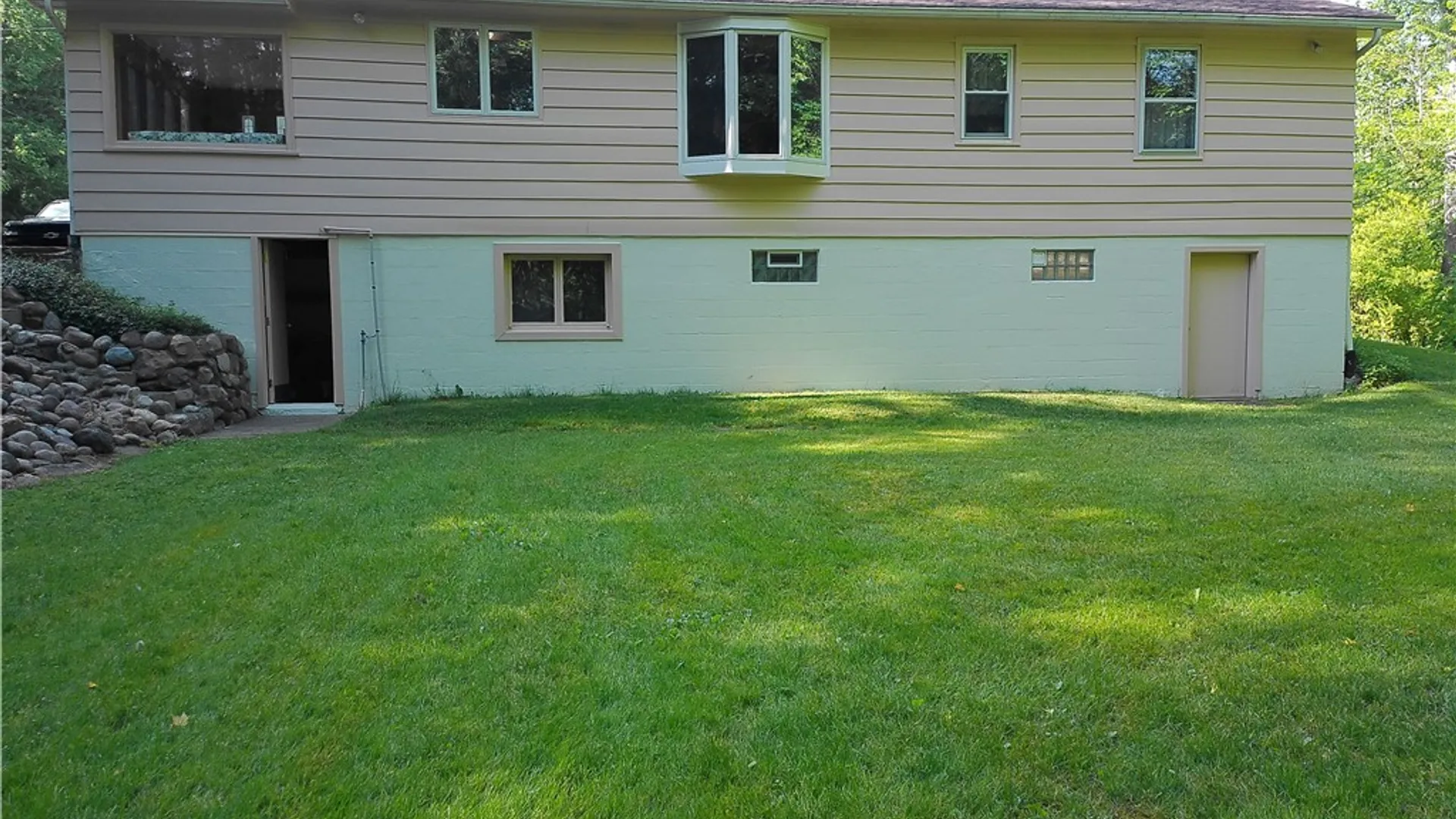 Property at 6570 Hillside Drive, Boston, NY 14127 28