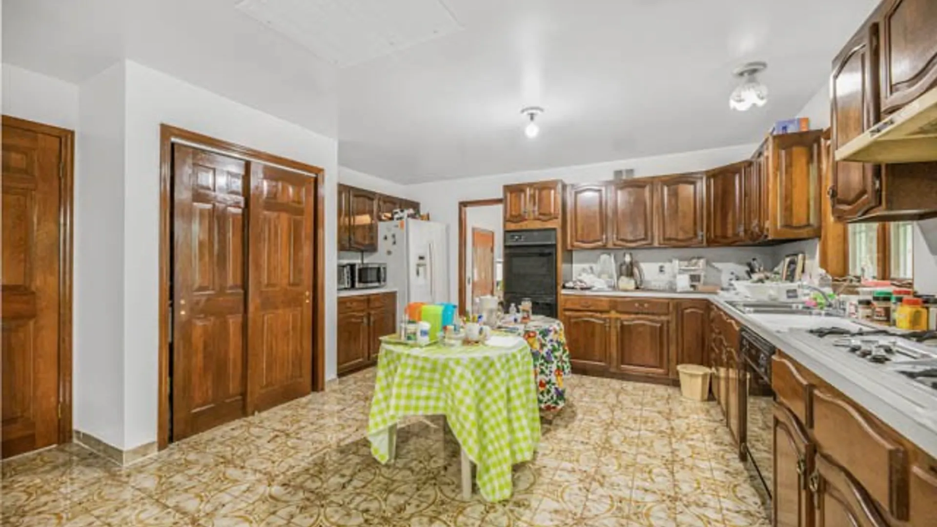 Property at 4 Carol Ln, Mamaroneck, NY 10543 30