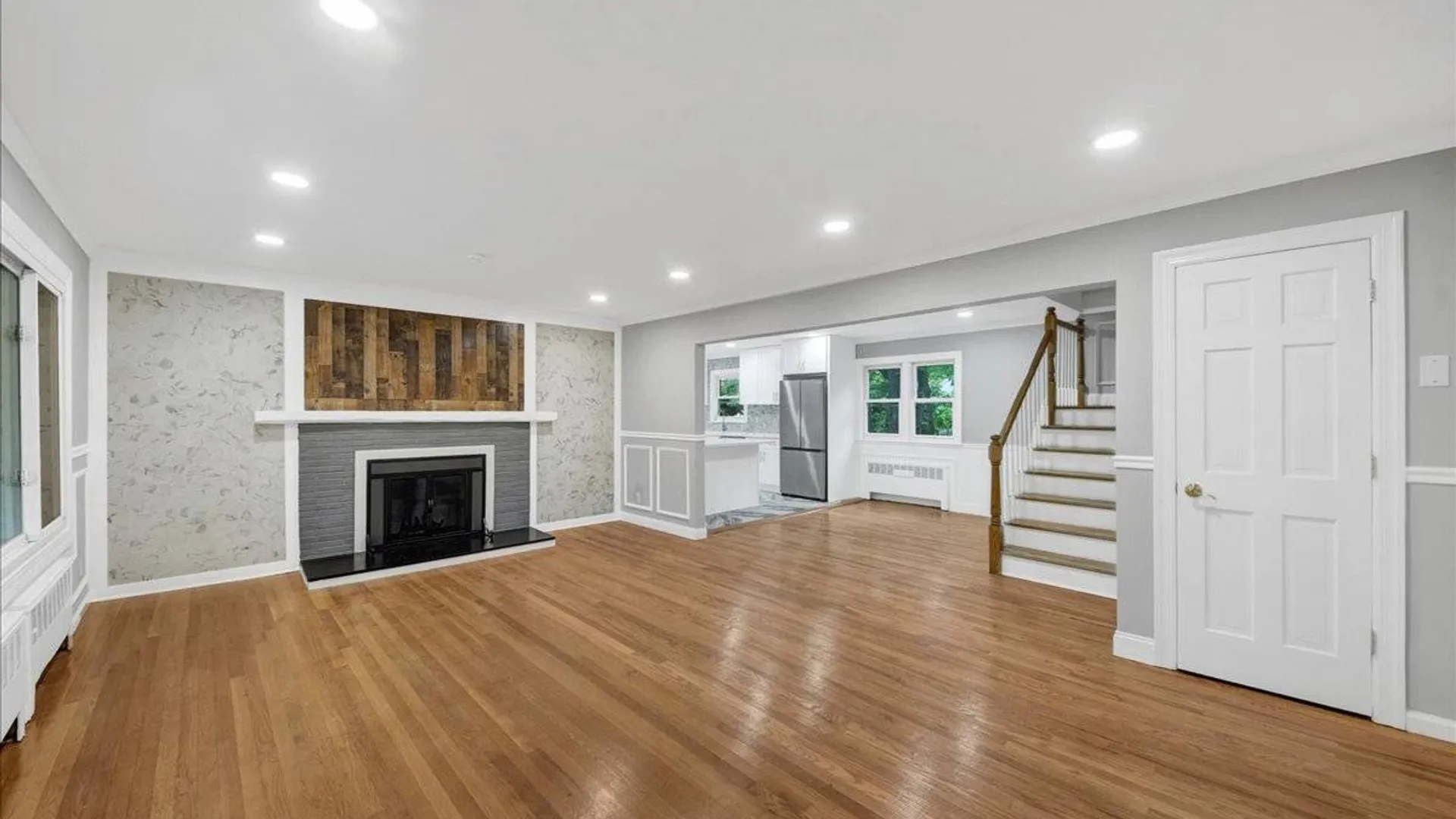 Property at 7 Rutledge Rd, Valhalla, NY 10595 11
