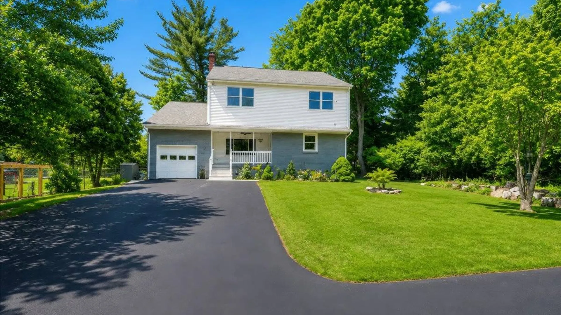 Property at 7 Rutledge Rd, Valhalla, NY 10595 2