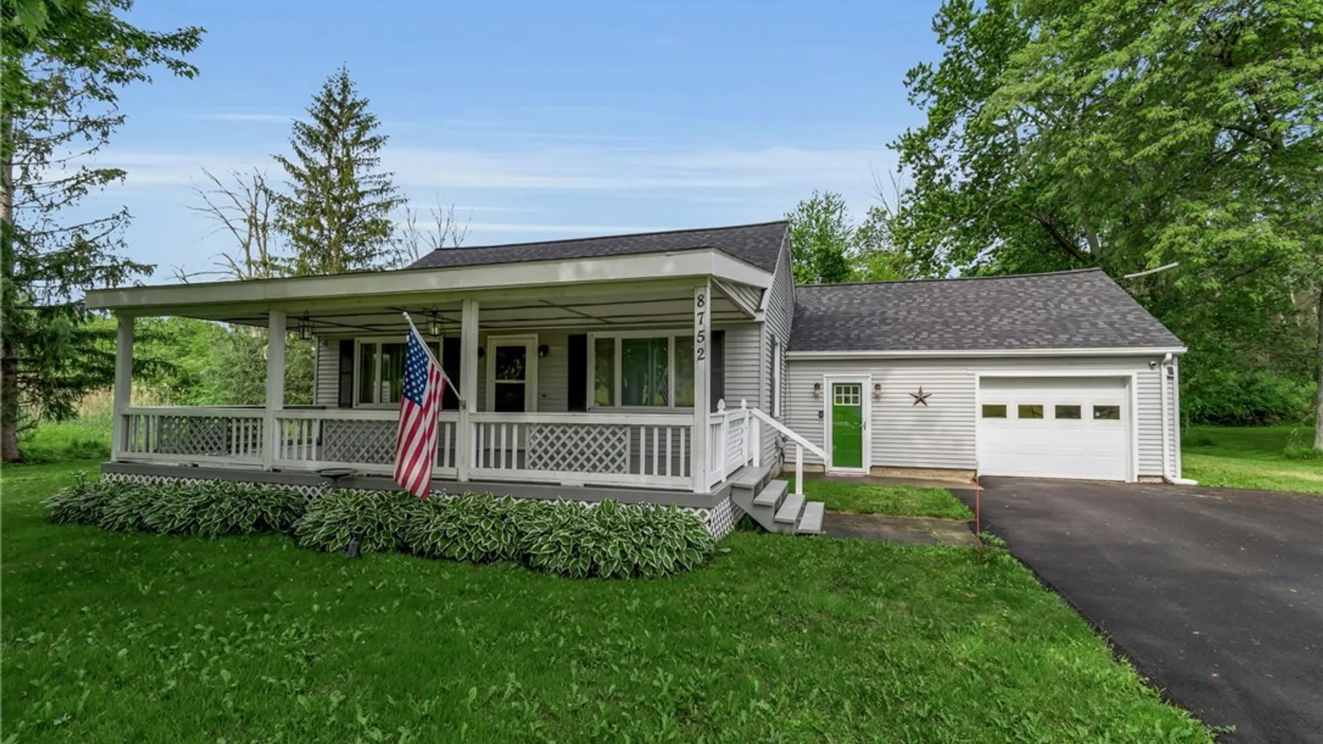 Property at 8752 Donahue Road, Batavia, NY 14020 3