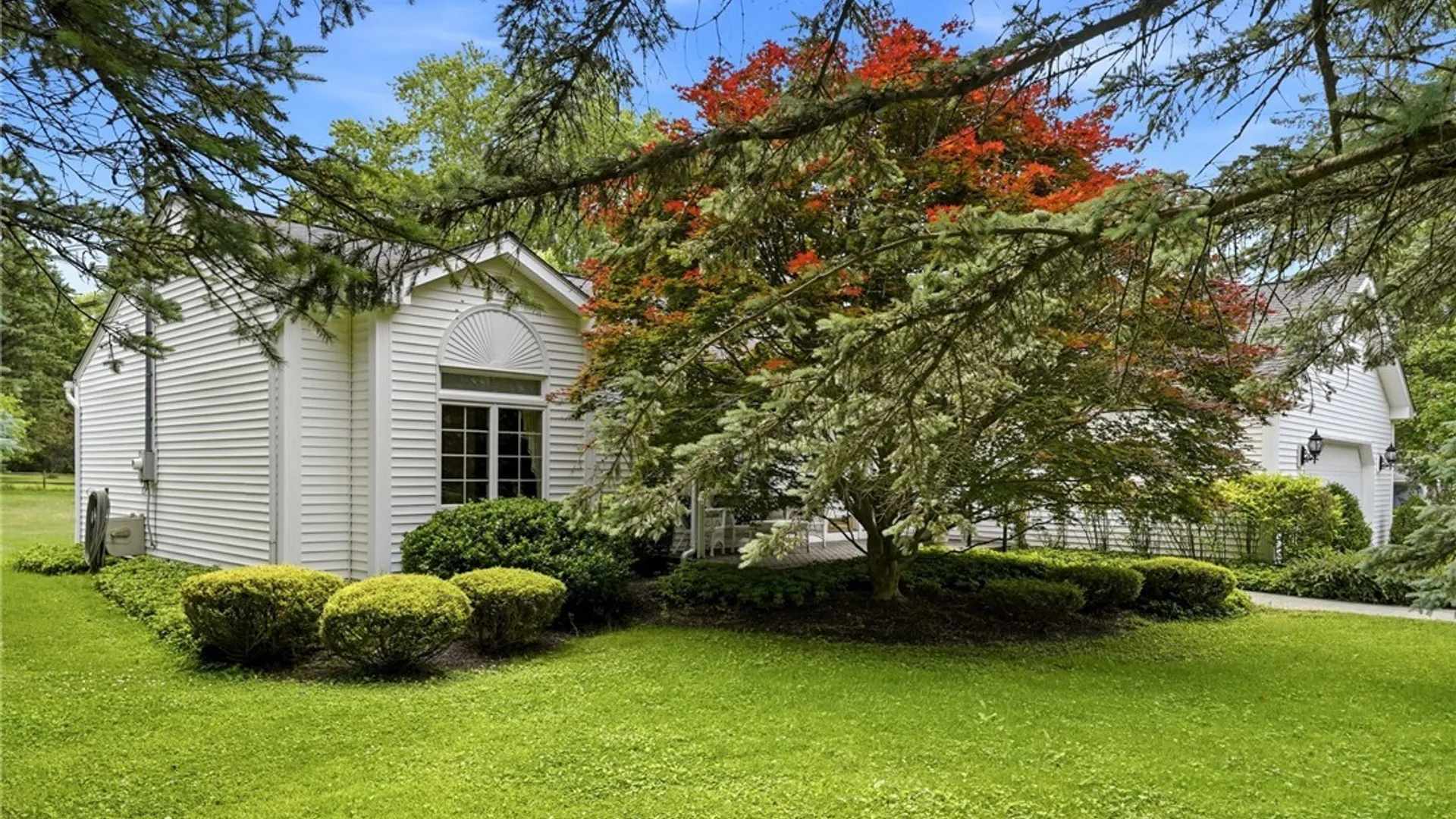 Property at 7305 Hickory Drive, Boston, NY 14075 3