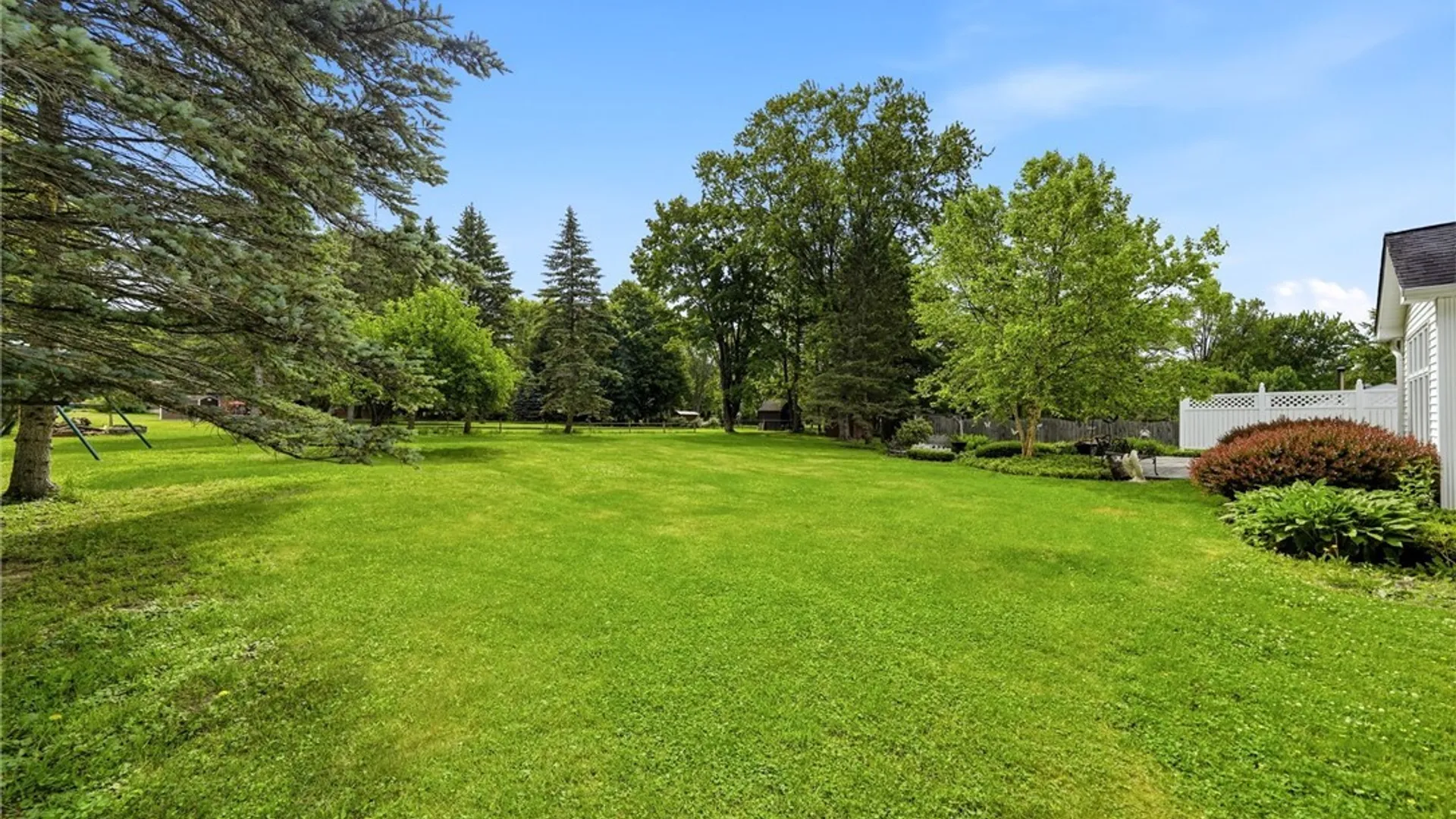 Property at 7305 Hickory Drive, Boston, NY 14075 40