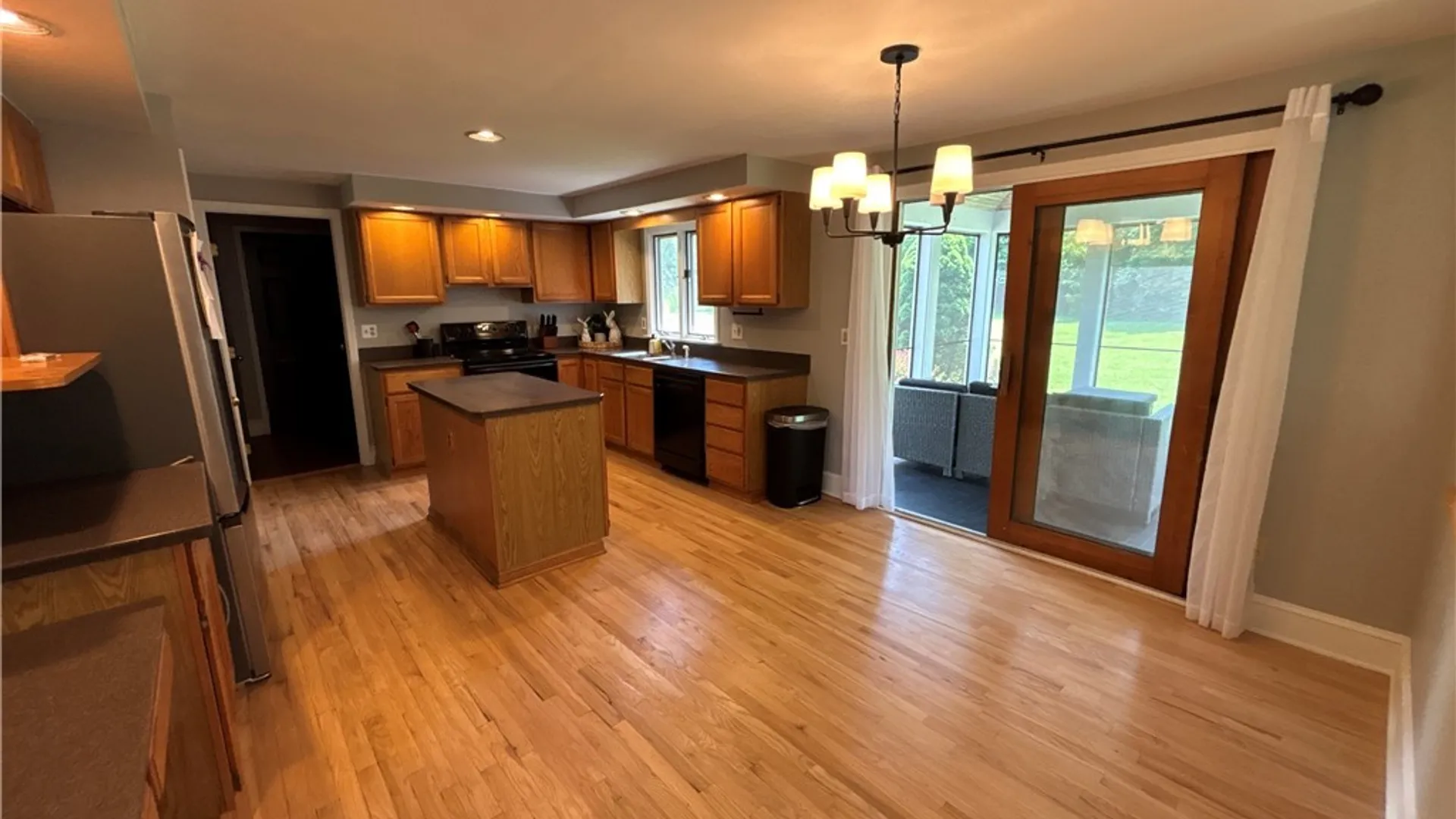 Property at 7888 E Ridge Pointe Drive, Manlius, NY 13066 20