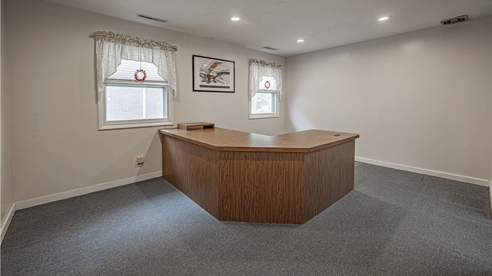 Property at 102 East Avenue, Lockport City, NY 14094 13
