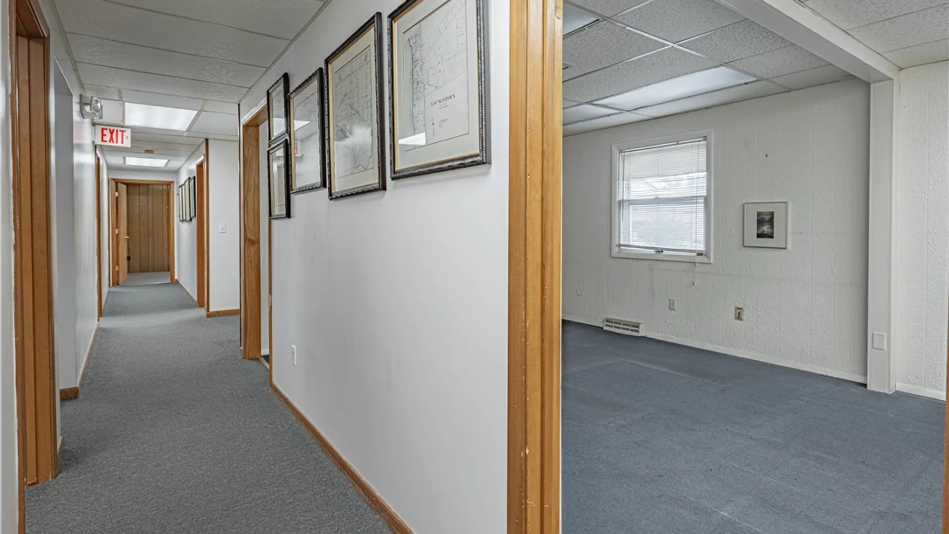 Property at 102 East Avenue, Lockport City, NY 14094 27