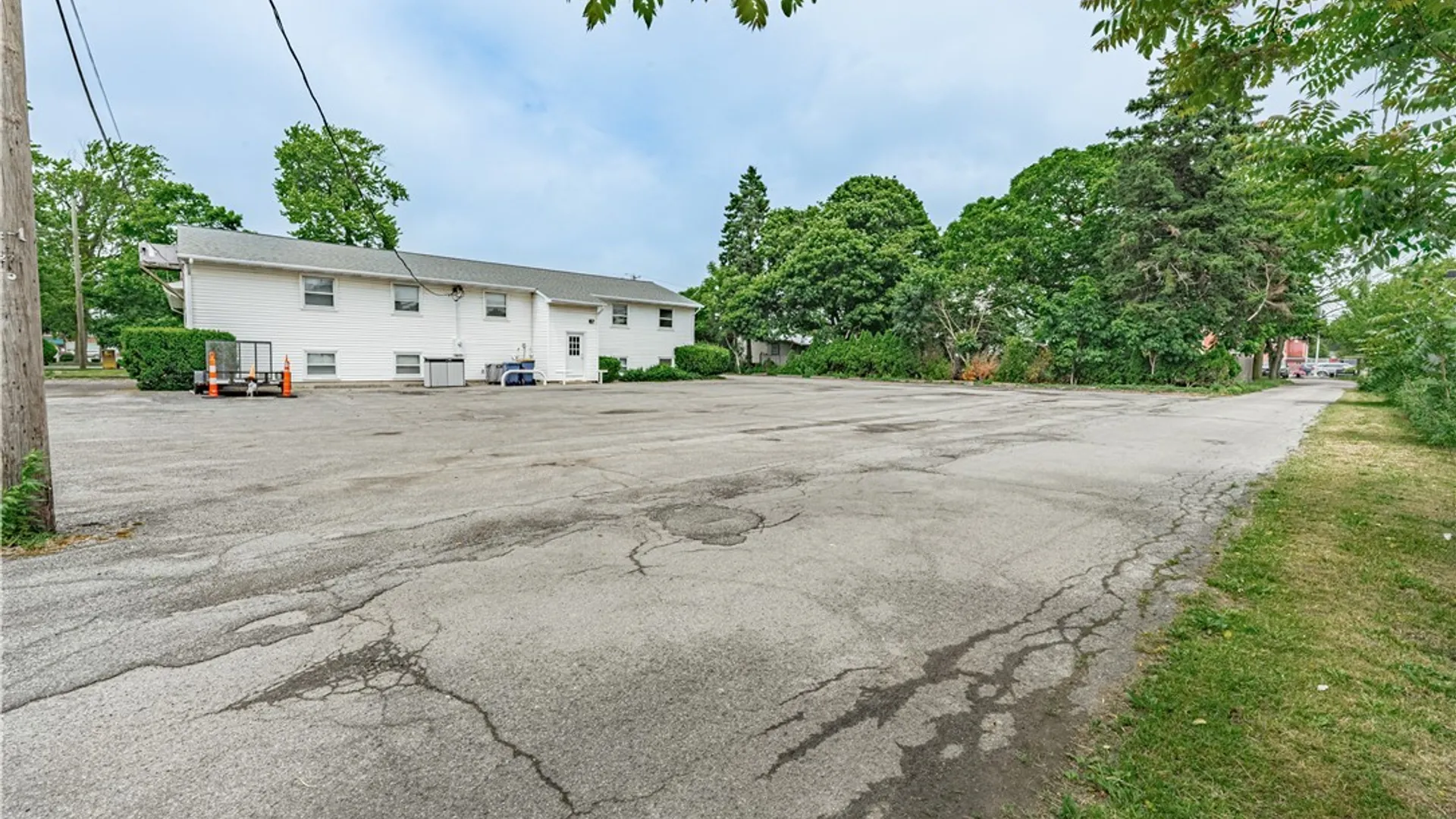 Property at 102 East Avenue, Lockport City, NY 14094 5