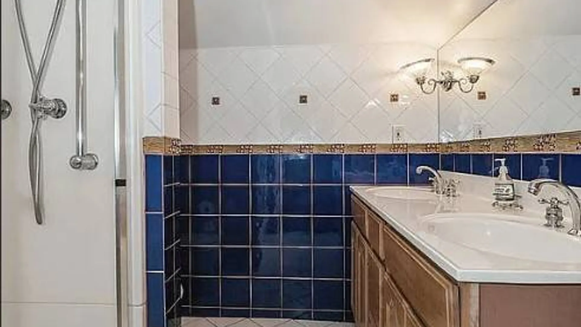 Property at 100 MAPLE AVE, MONROE, NY 10950 44