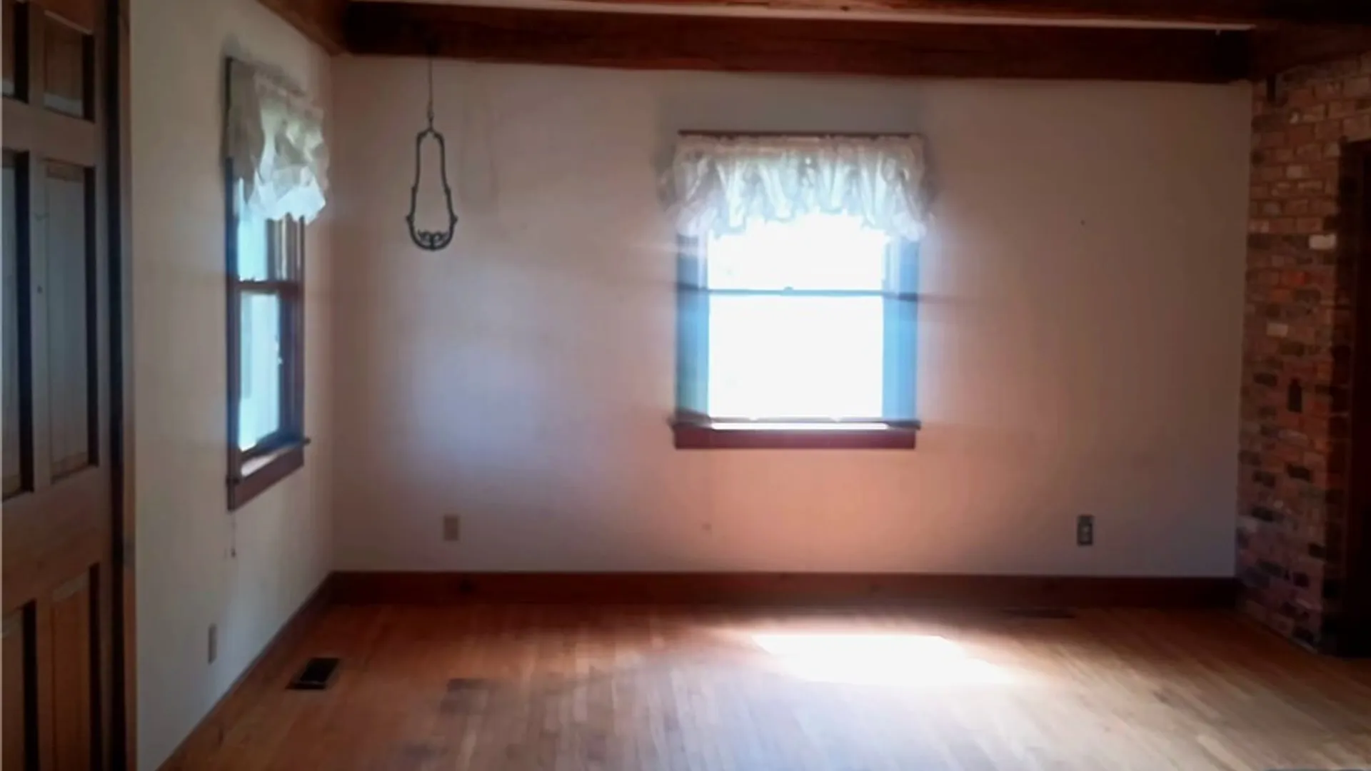 Property at 25 S Main Street, Holland, NY 14080 9