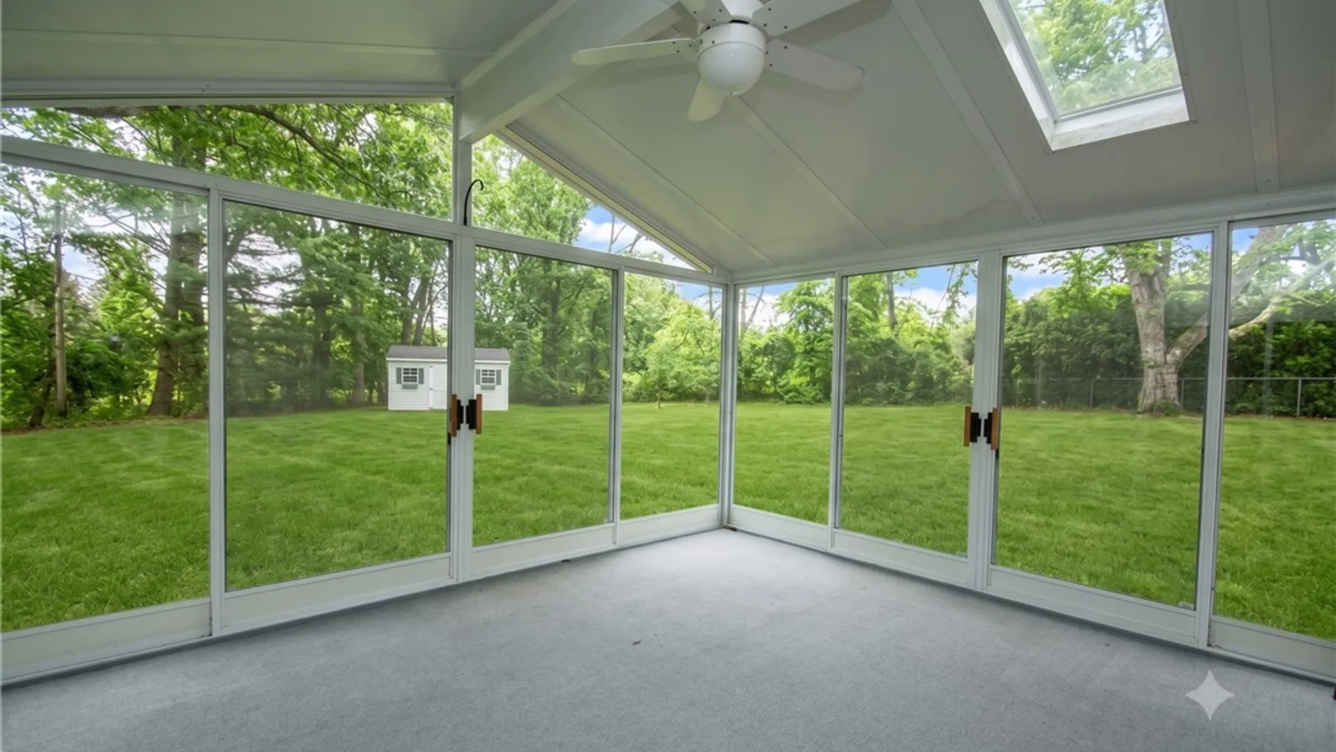 Property at 28 Candlewood Drive, Pittsford, NY 14534 4