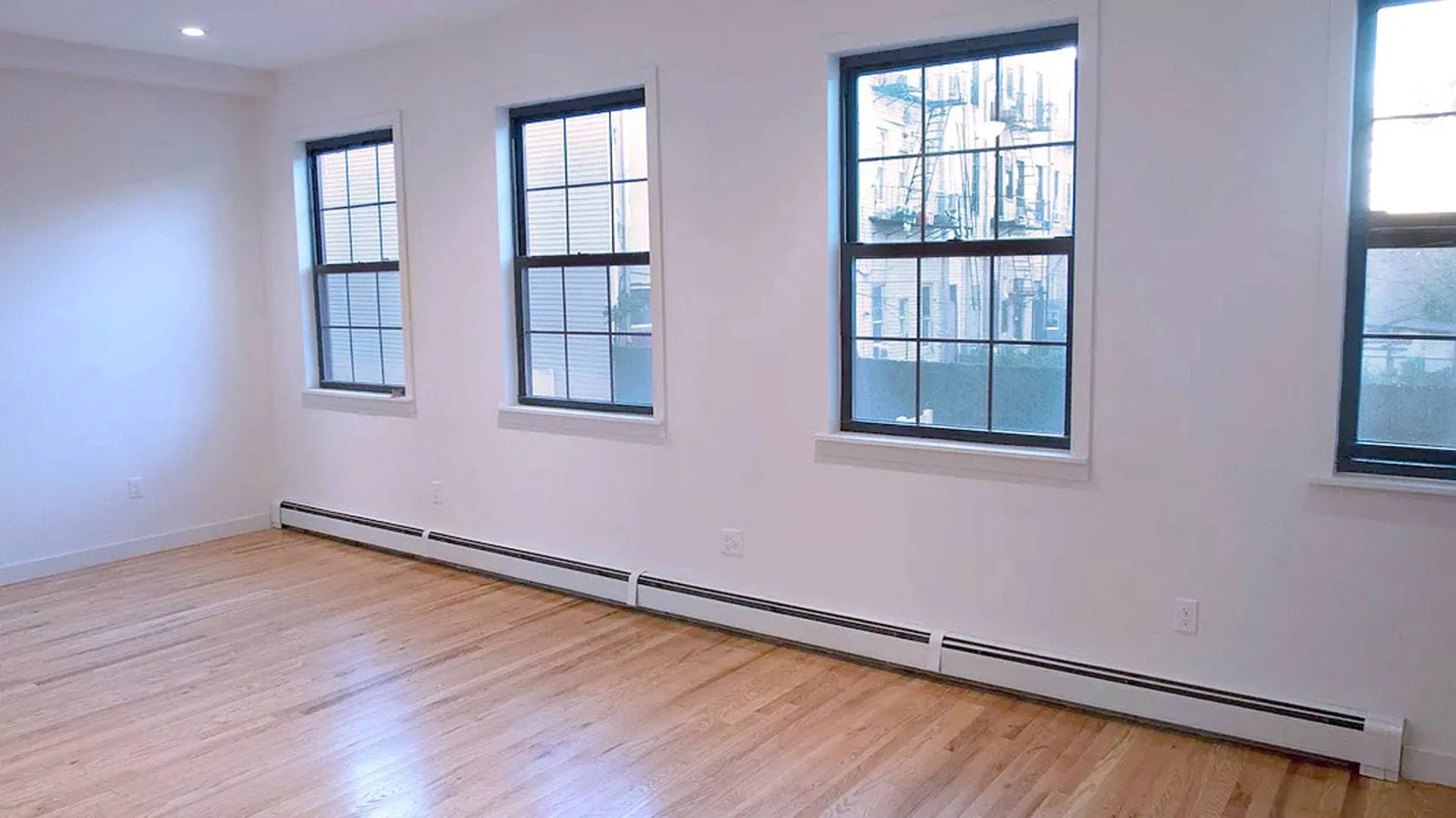 Property at 1111 Willoughby Ave, Brooklyn, NY 11237 4