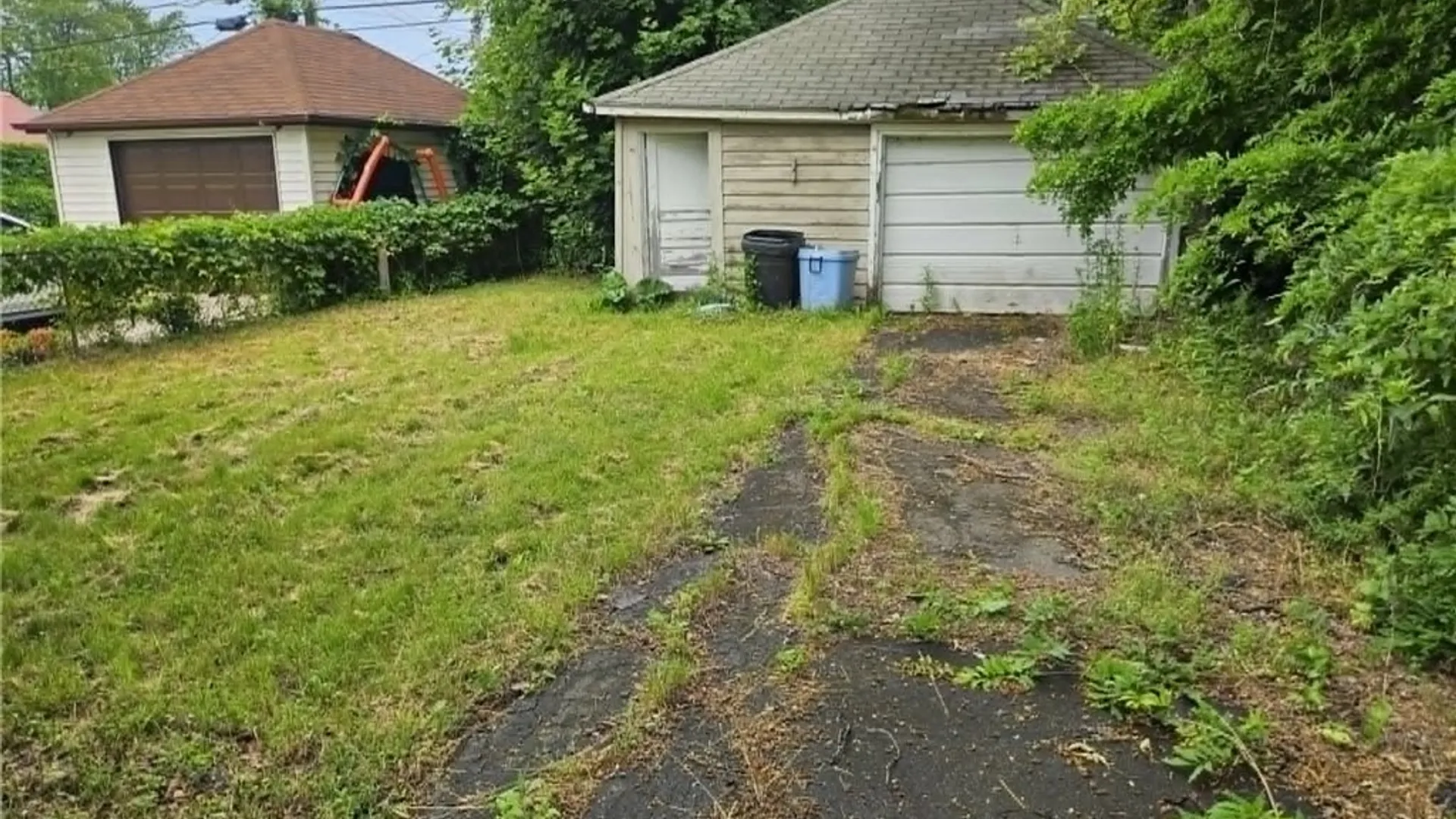 Property at 136 Madison Avenue, Lackawanna, NY 14218 16