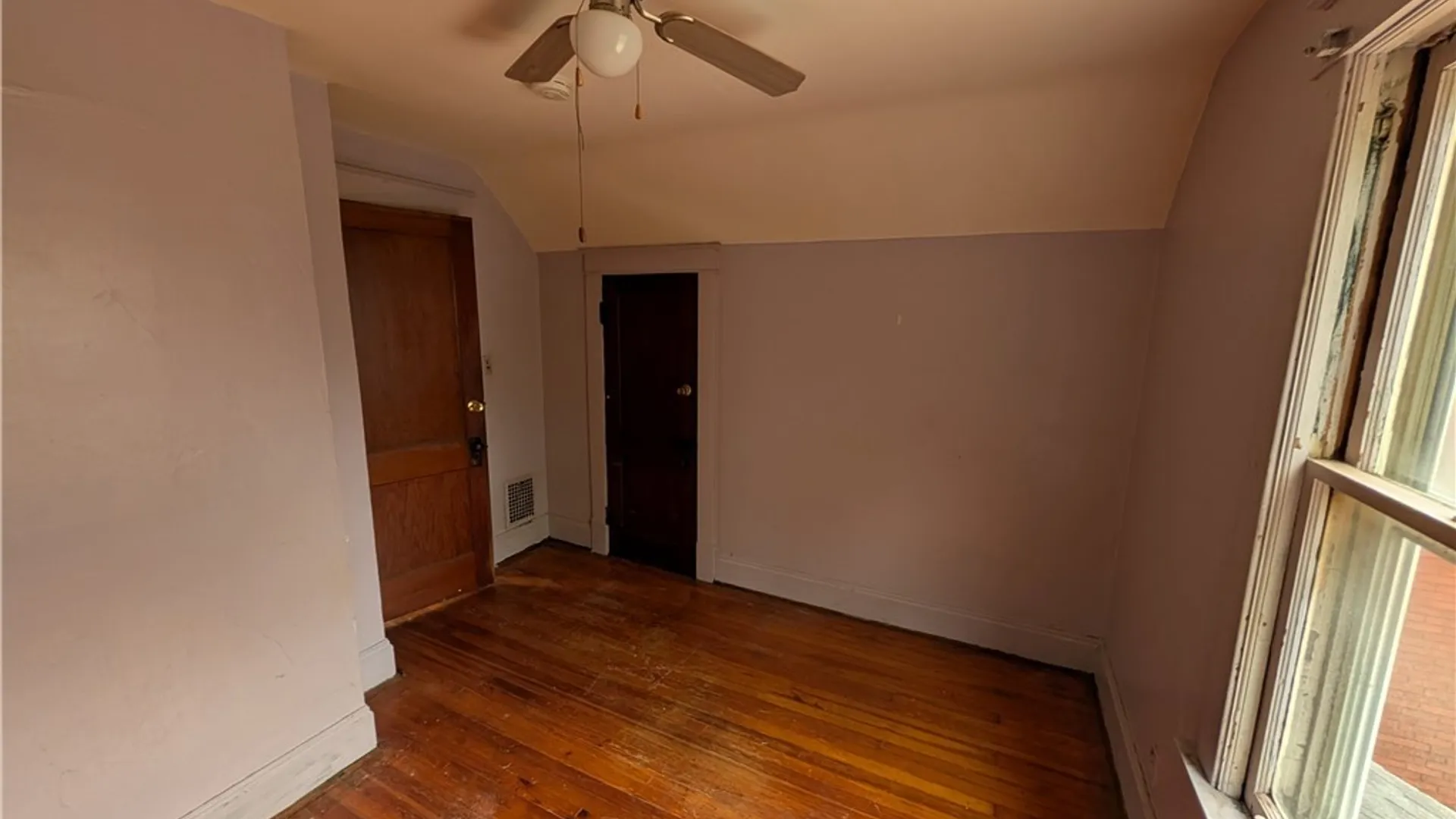 Property at 752 Spruce Avenue, Niagara Falls, NY 14301 16
