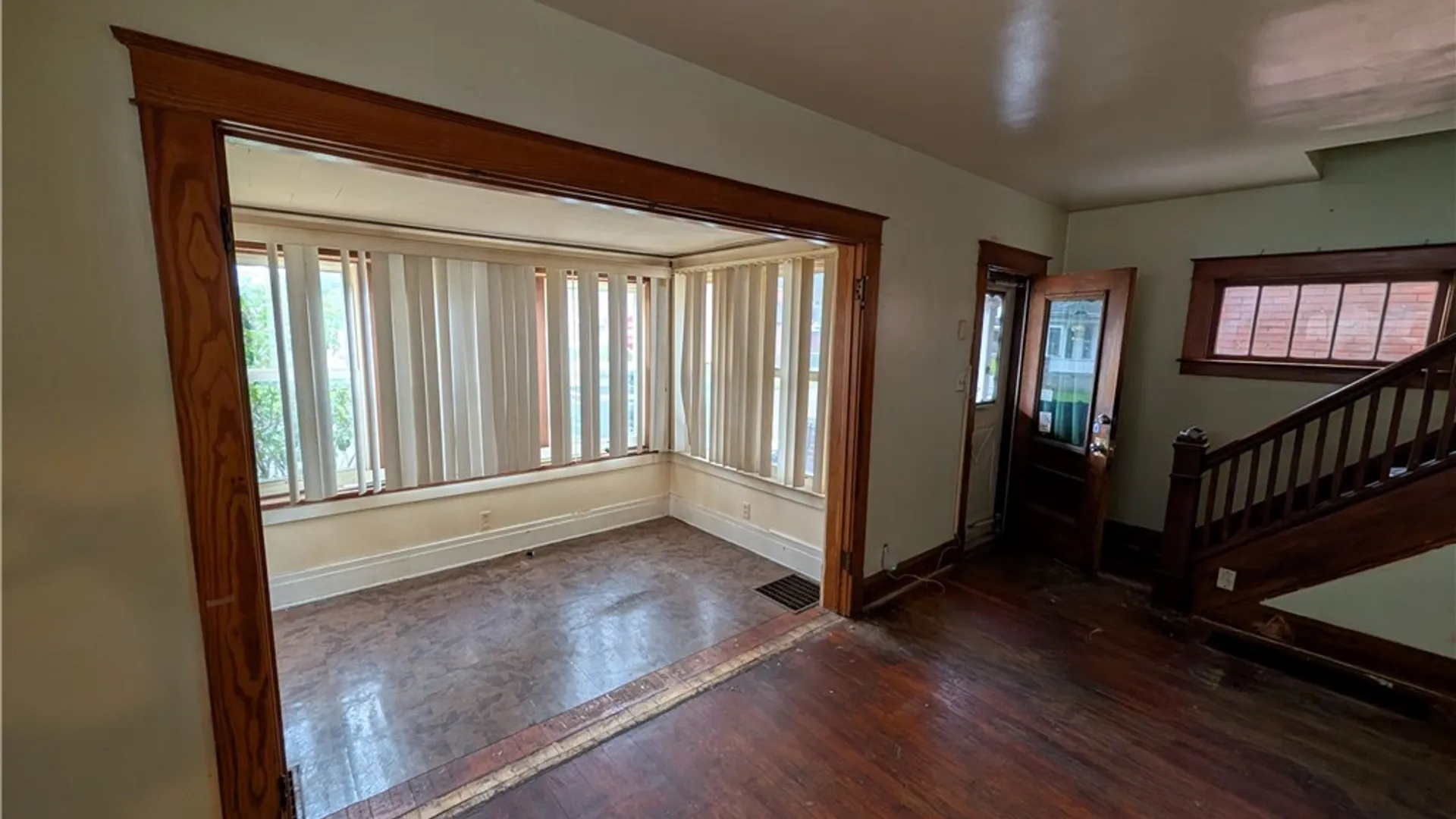Property at 752 Spruce Avenue, Niagara Falls, NY 14301 6