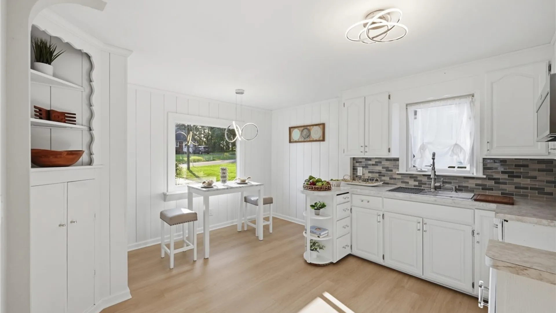 Property at 51 Hillcrest Drive, West Seneca, NY 14224 9