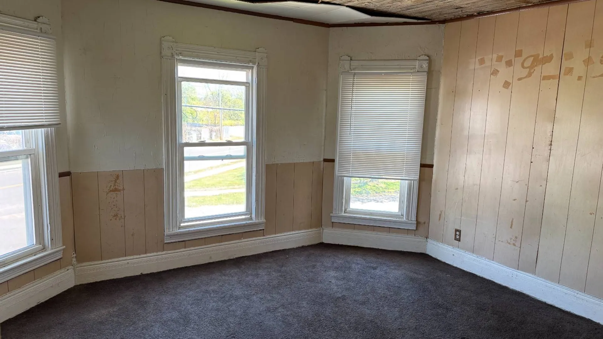 Property at 1119 Willis Ave, Syracuse, NY 13204 18