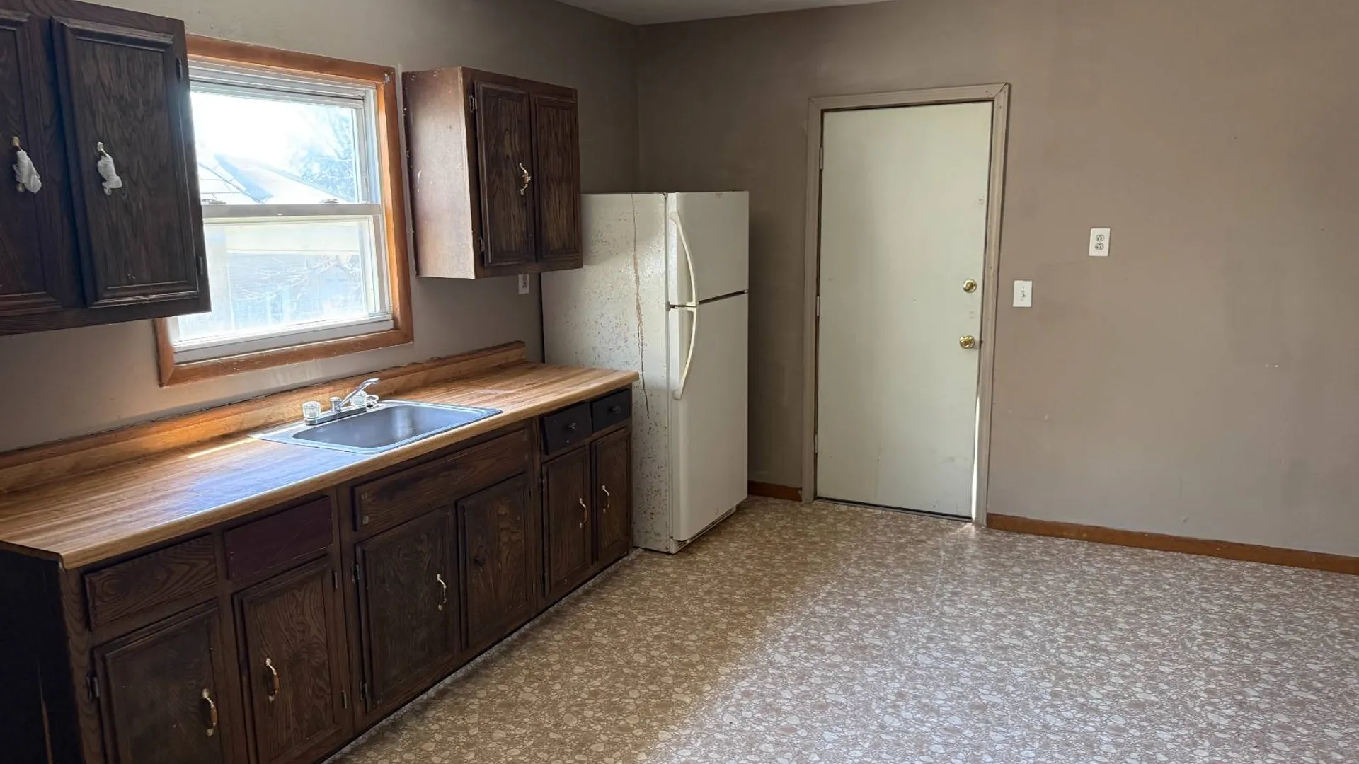 Property at 1119 Willis Ave, Syracuse, NY 13204 22