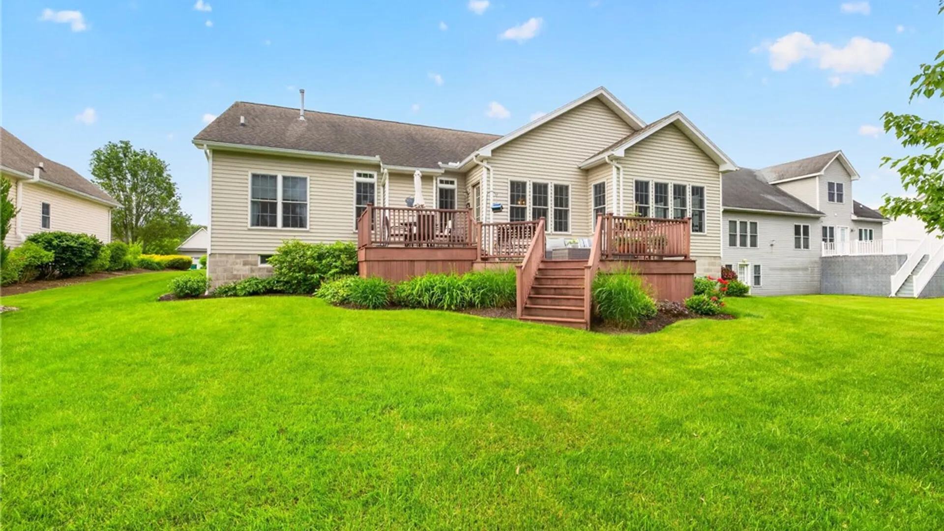 Property at 42 Peaceful Harbor Ln, Webster, NY 14580 35