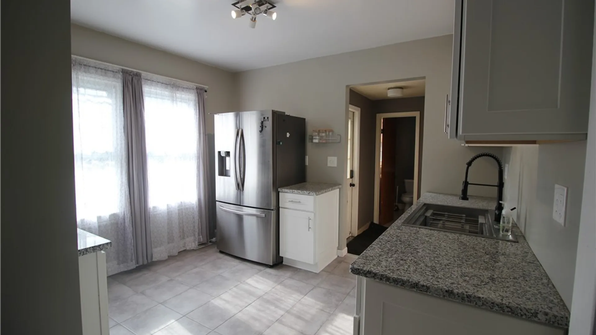 Property at 102 Bennett Street, DeWitt, NY 13057 5