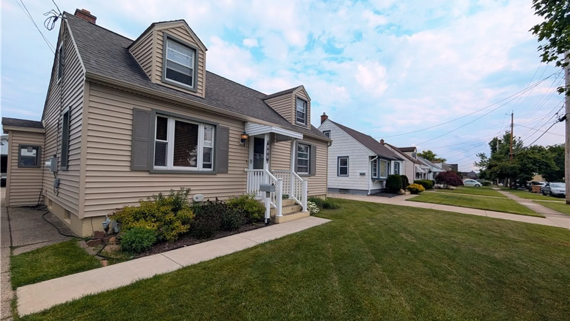 Property at 223 Crisfield Avenue, Cheektowaga, NY 14206 3