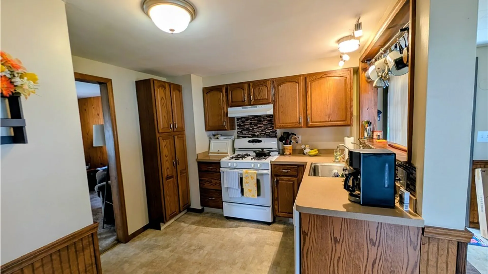 Property at 223 Crisfield Avenue, Cheektowaga, NY 14206 6