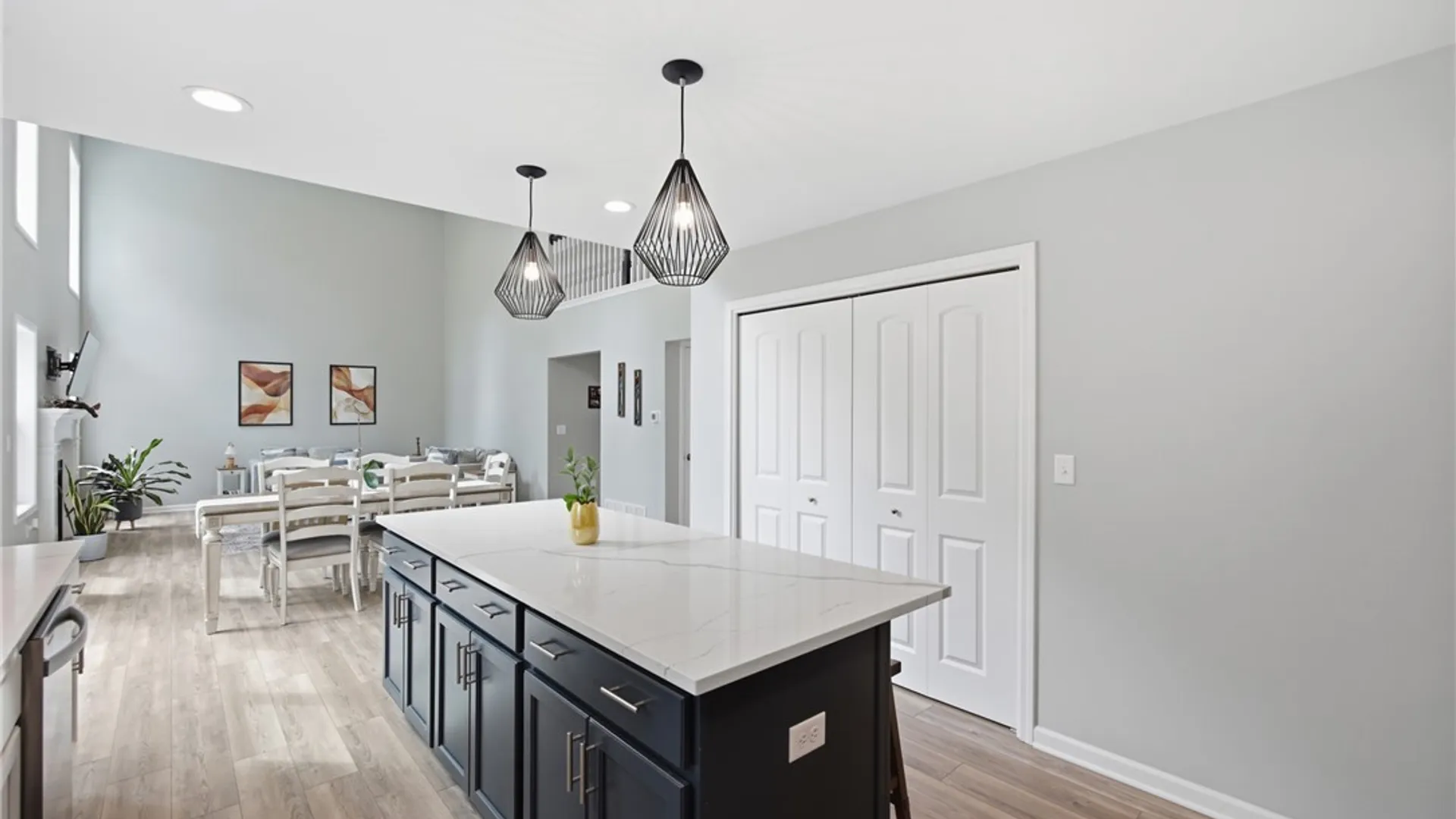 Property at 13 Canalview Terrace, Amherst, NY 14228 14
