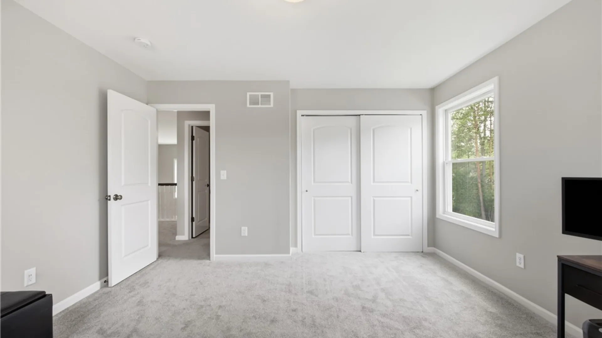 Property at 13 Canalview Terrace, Amherst, NY 14228 28