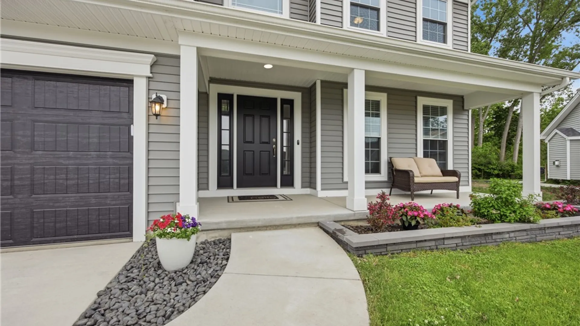 Property at 13 Canalview Terrace, Amherst, NY 14228 3