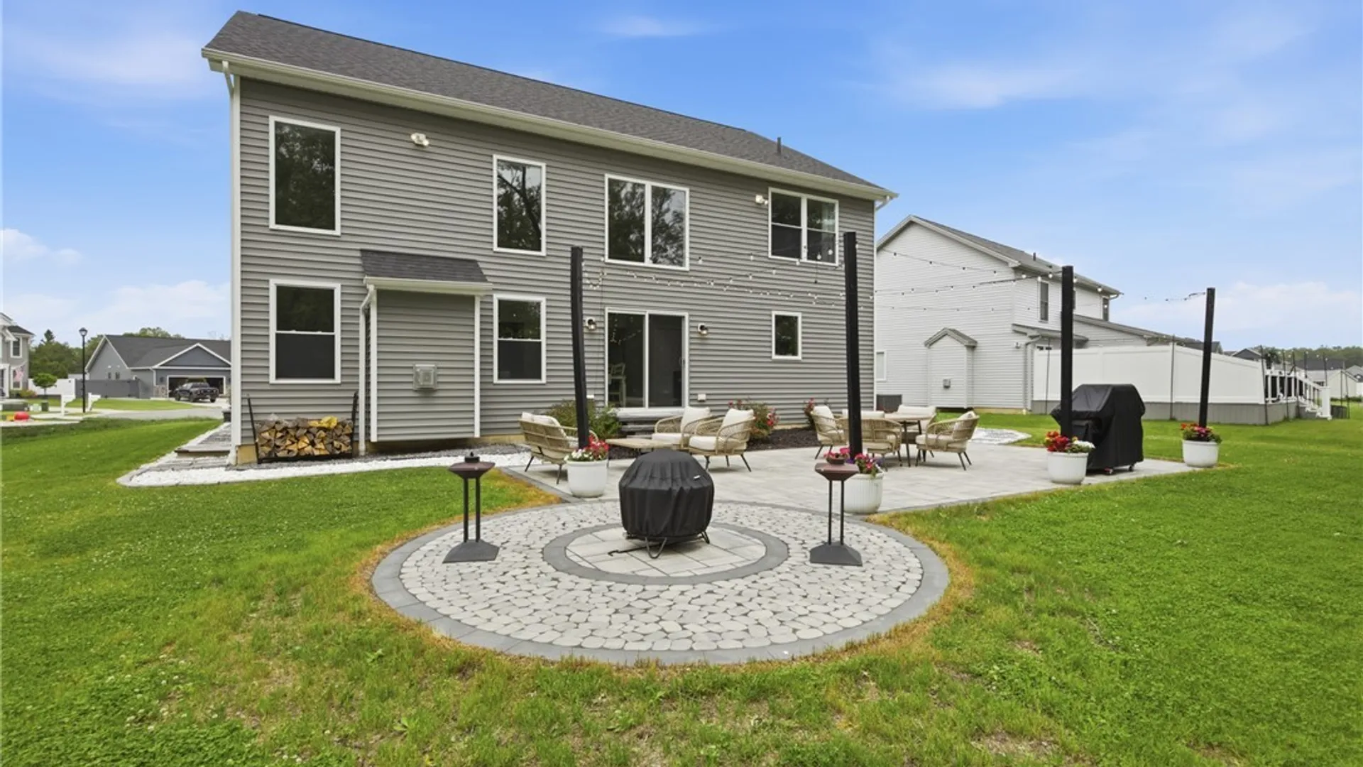 Property at 13 Canalview Terrace, Amherst, NY 14228 37