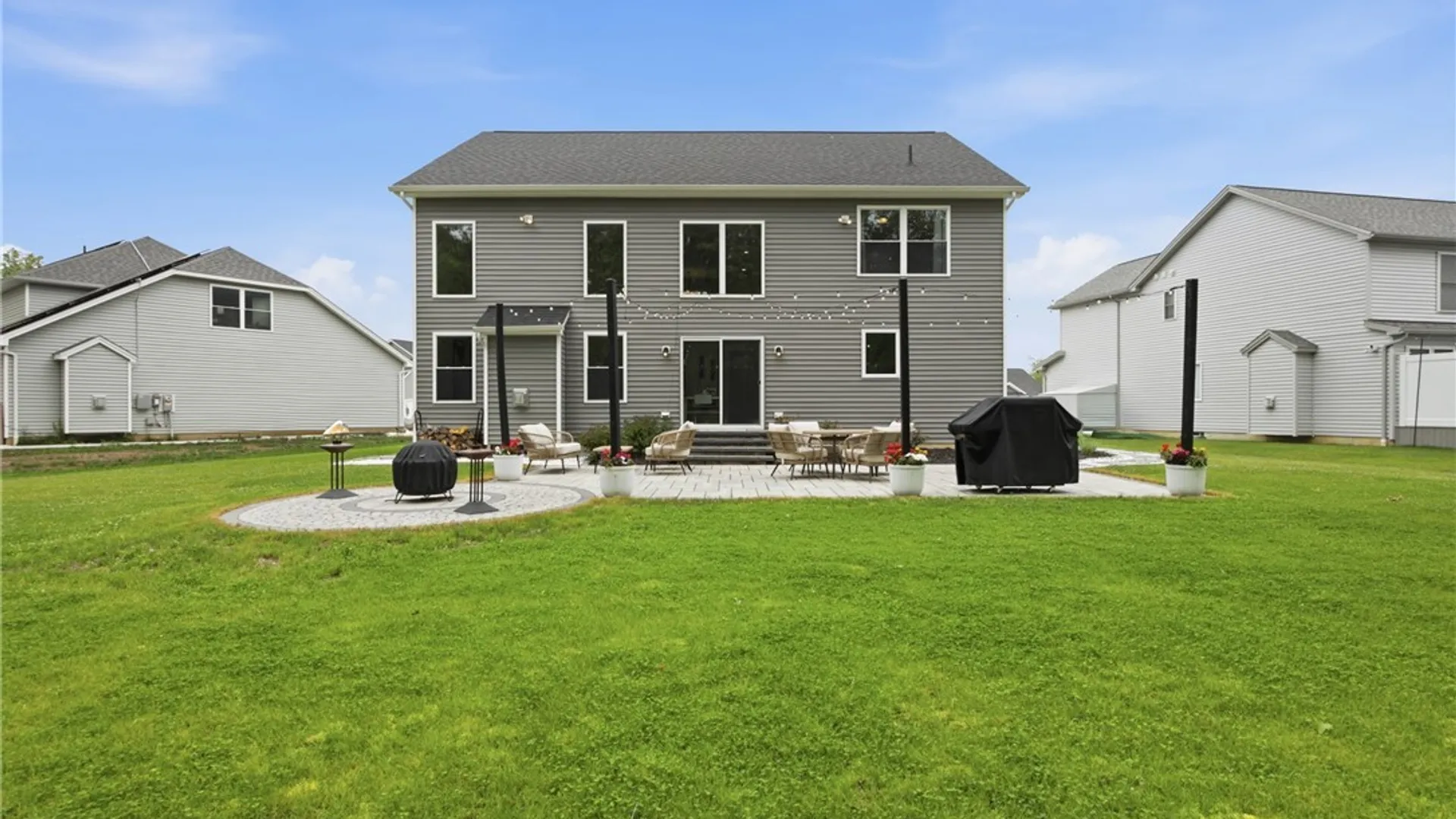 Property at 13 Canalview Terrace, Amherst, NY 14228 38
