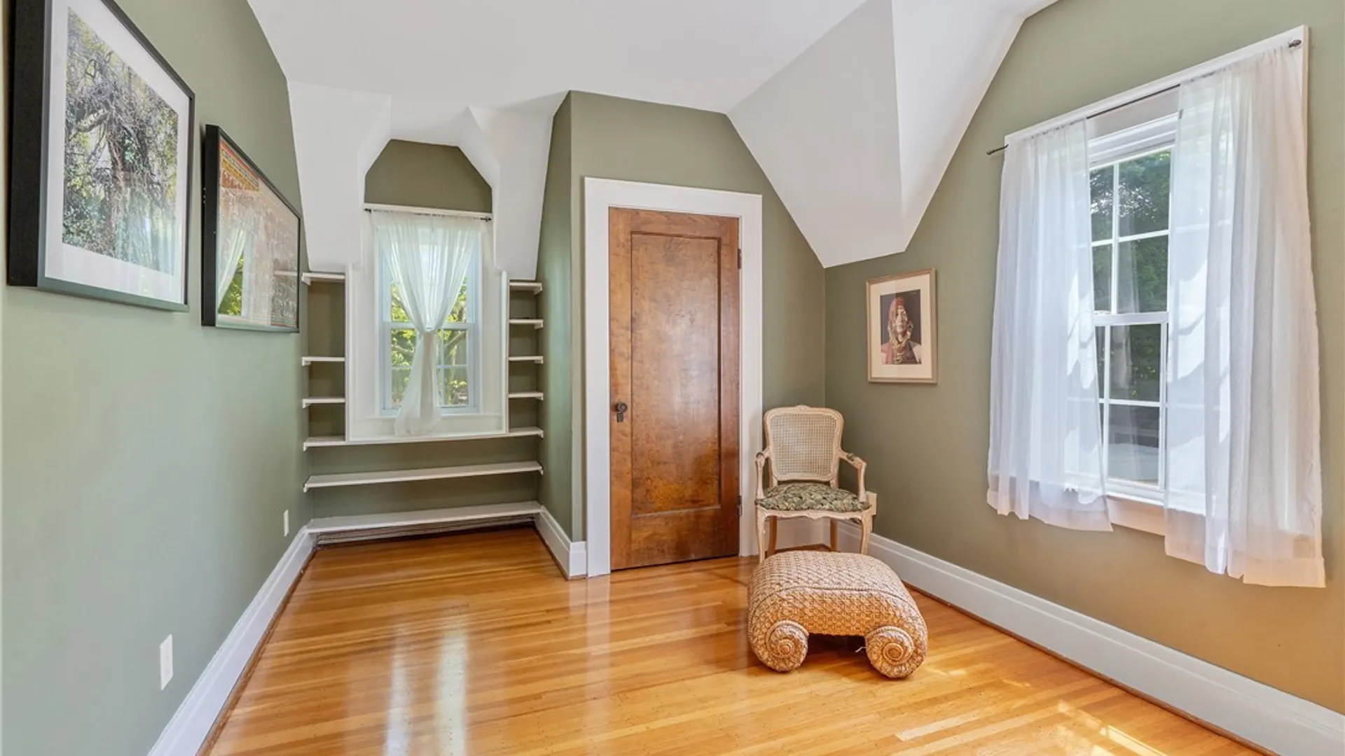 Property at 109 Euclid Terrace, Syracuse, NY 13210 25