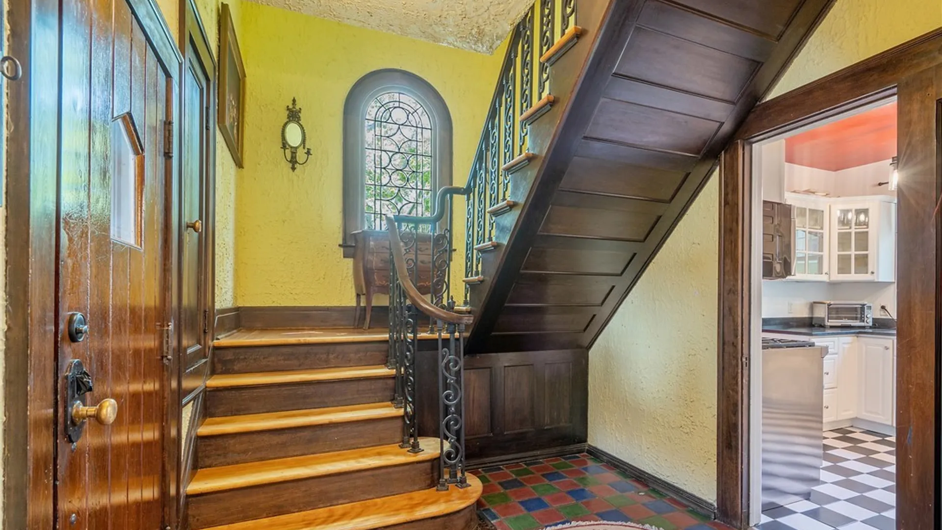 Property at 109 Euclid Terrace, Syracuse, NY 13210 6