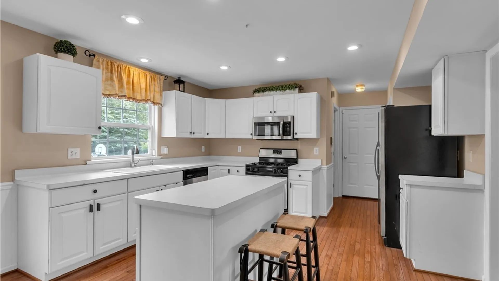 Property at 9384 Pinyon Court, Clarence, NY 14032 13