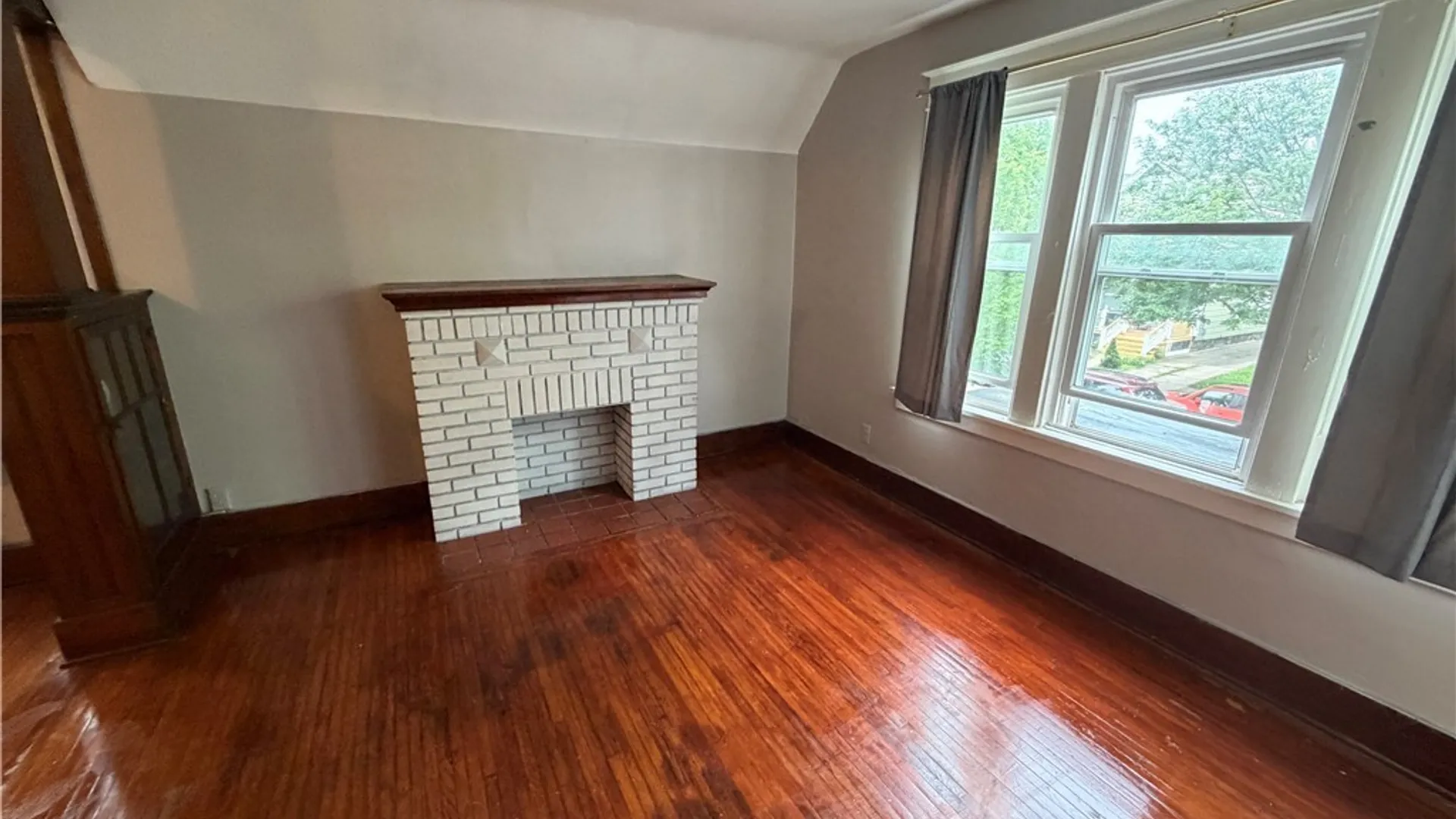 Property at 49 15th Street, Buffalo, NY 14213 3