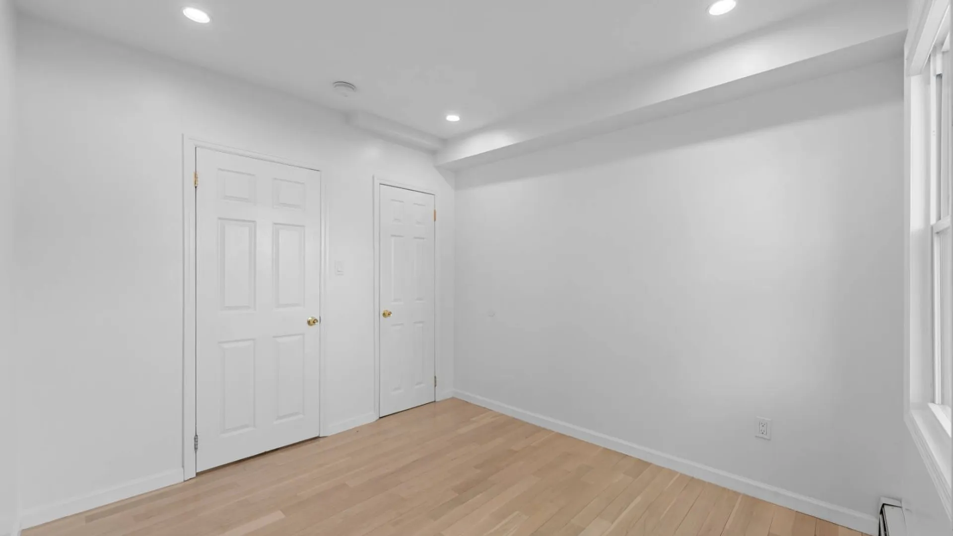 Property at 67-02 Almeda Ave, Arverne, NY 11692 25
