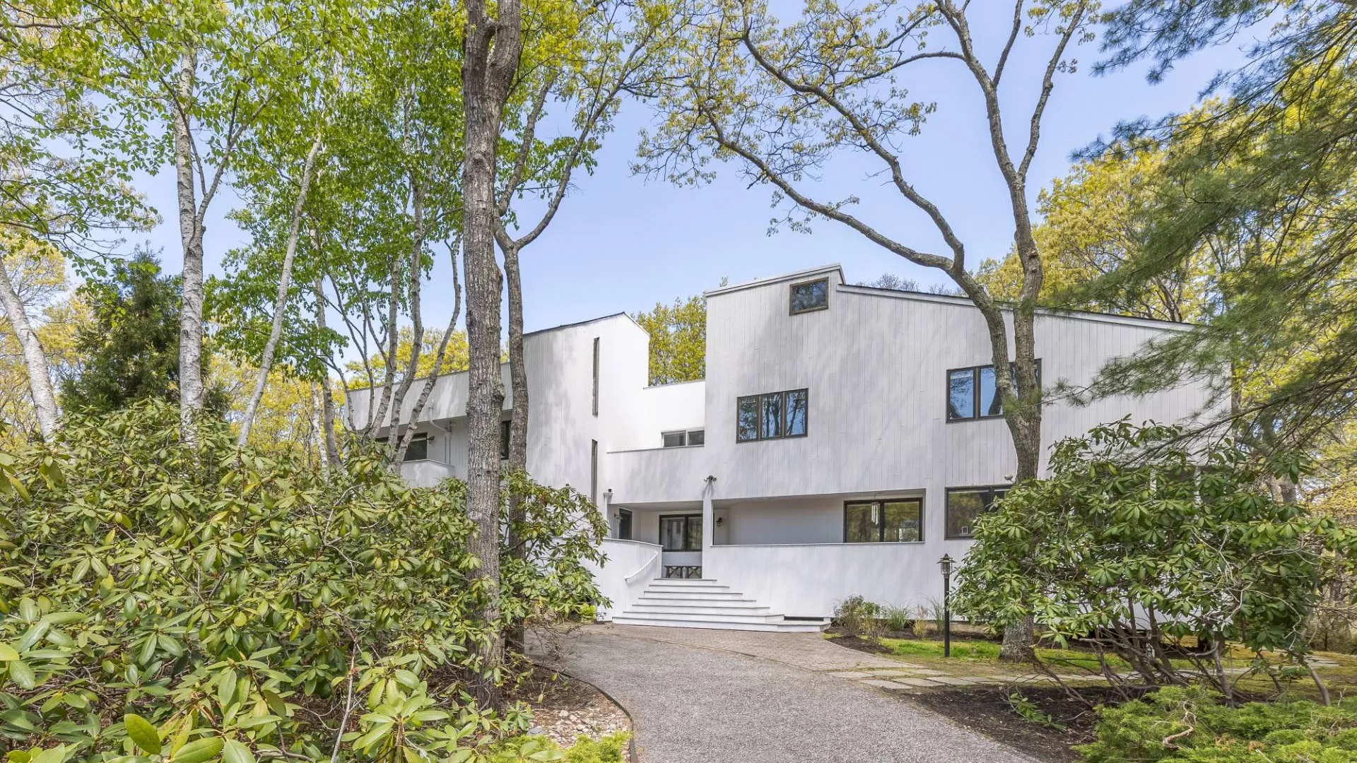 Property at 35 Rivers Road, East Hampton, NY 11937 4